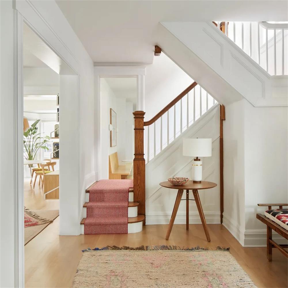 Entry/Foyer