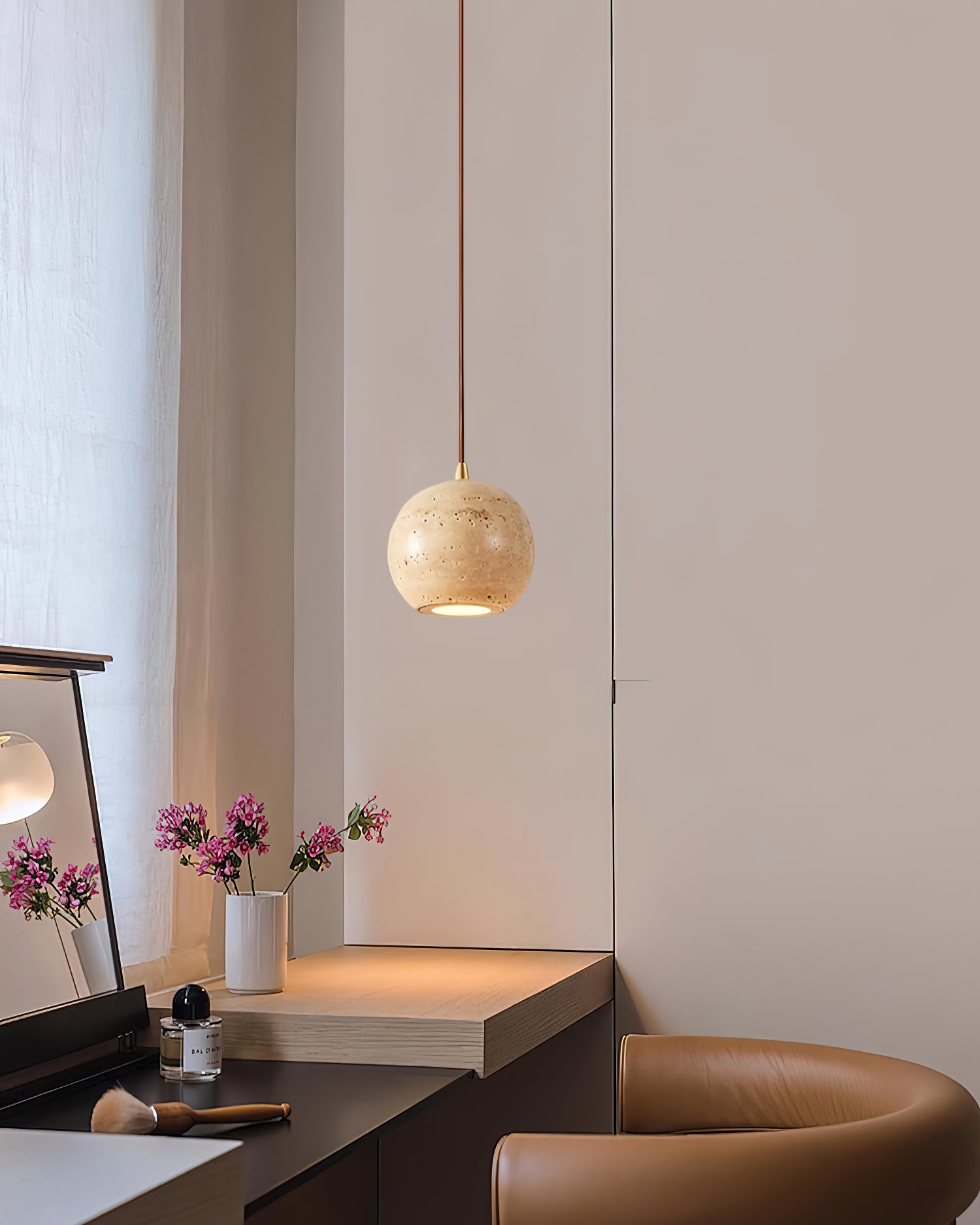 Adorno Pendant Light