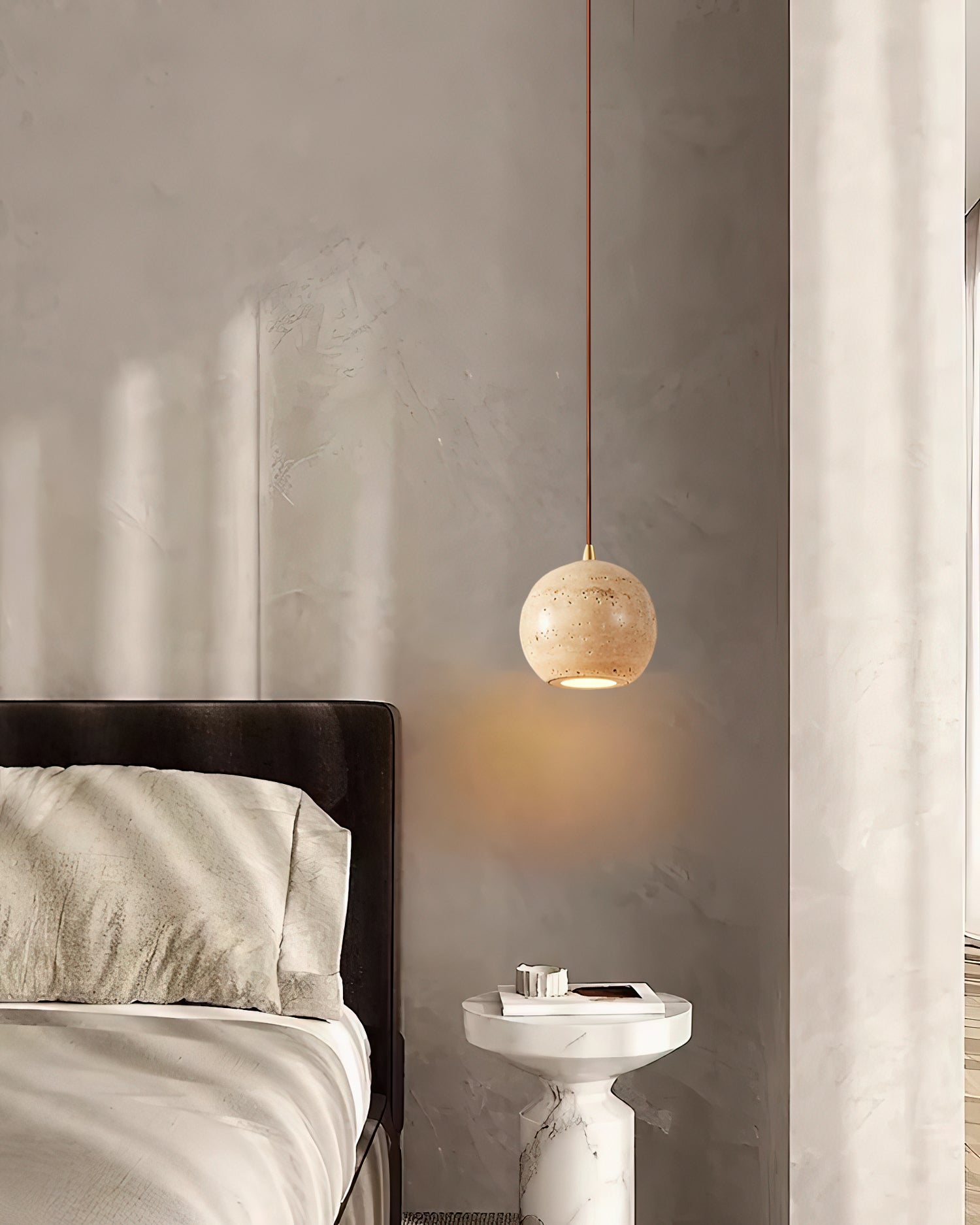 Adorno Pendant Light