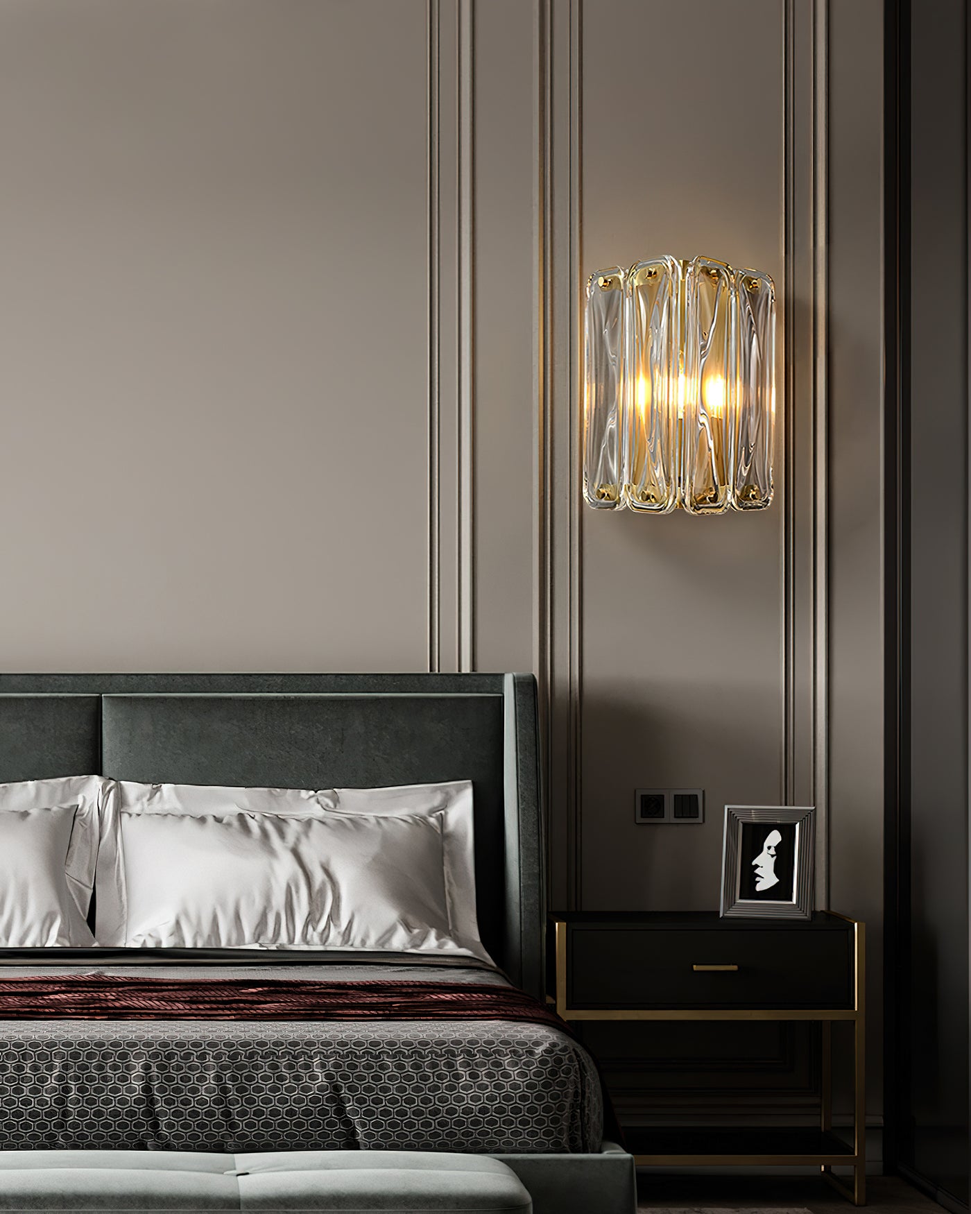 Amaris Wall Light