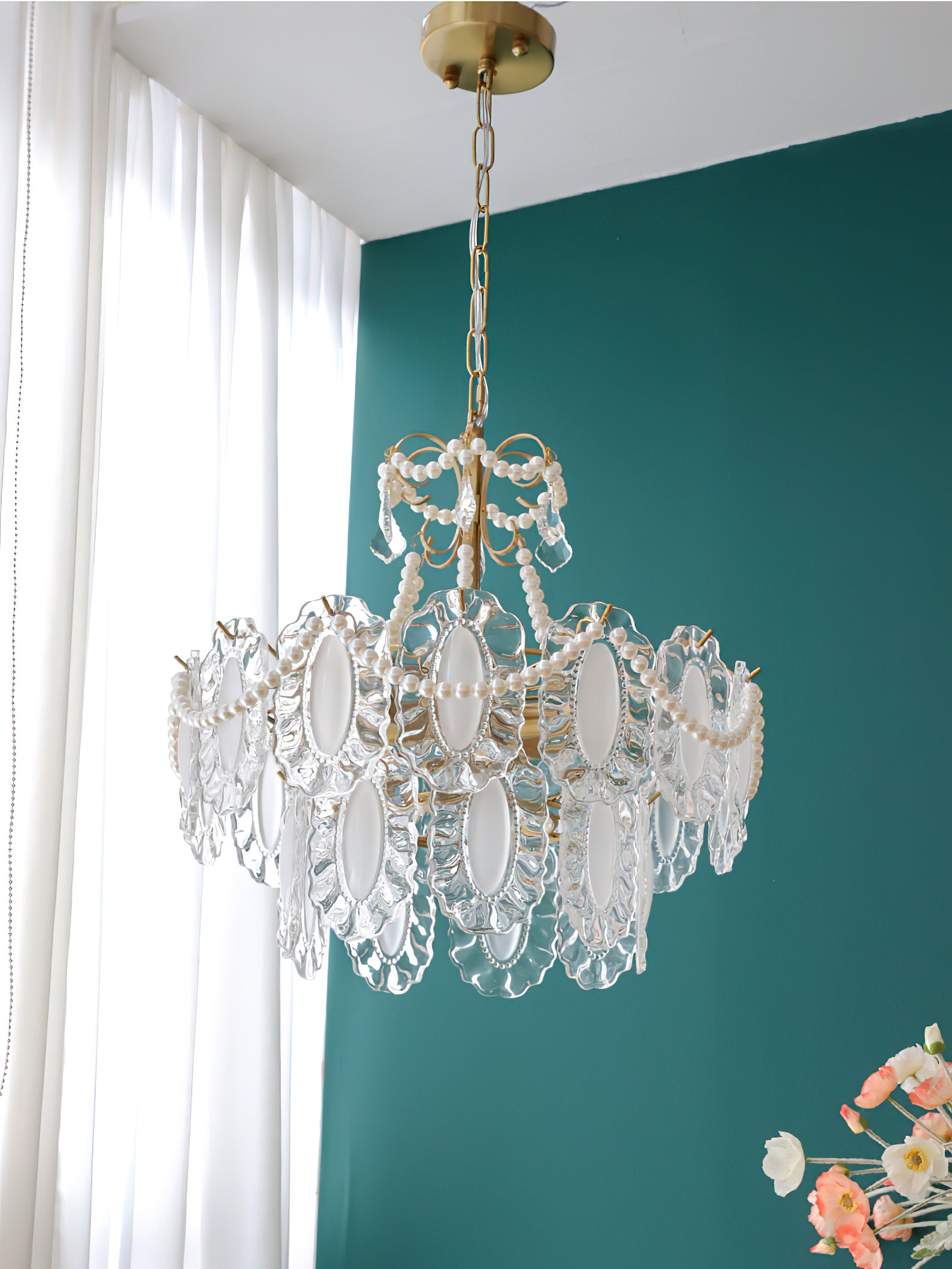 Aura Wave Pearl Chandelier