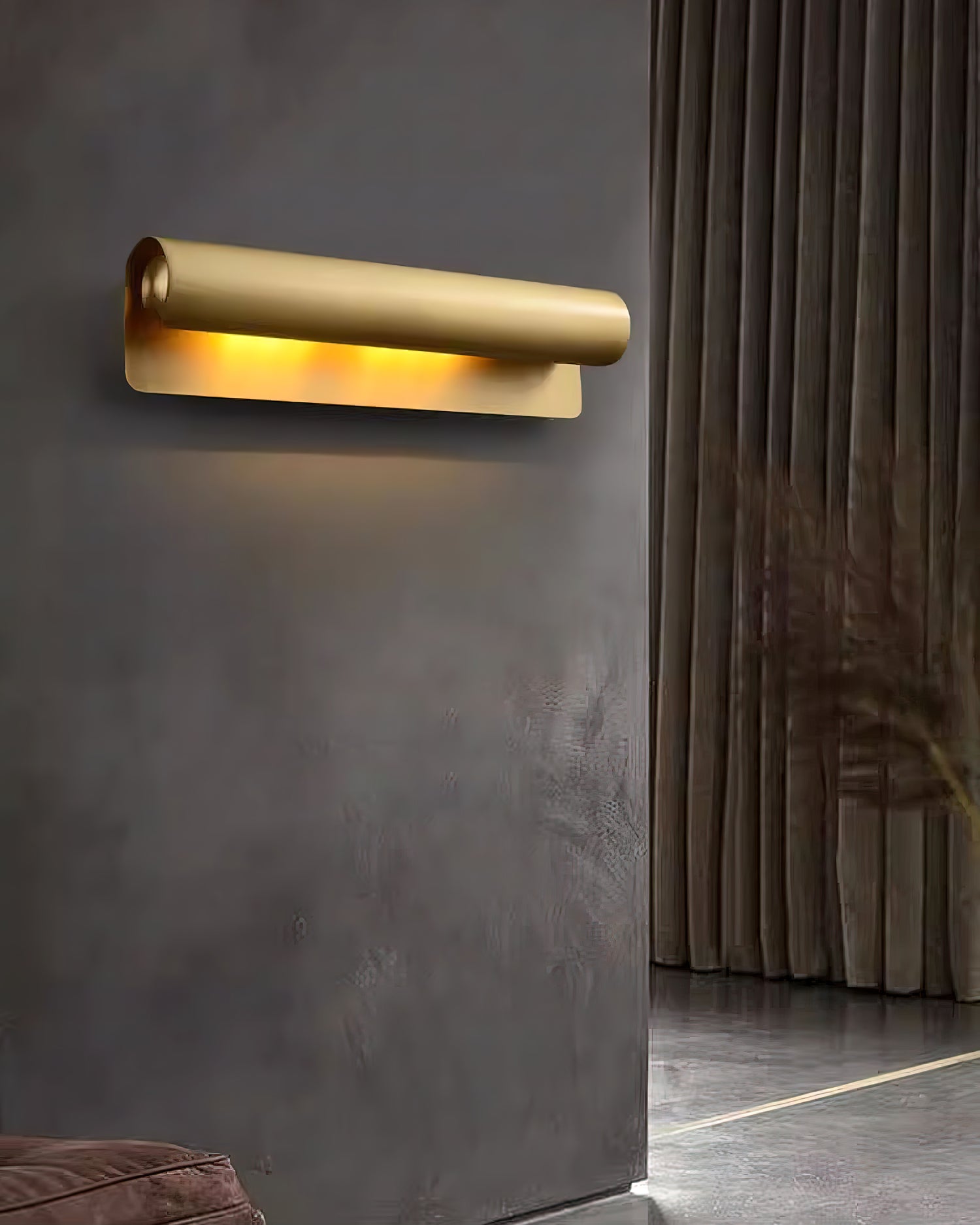 Bailey Wall Light