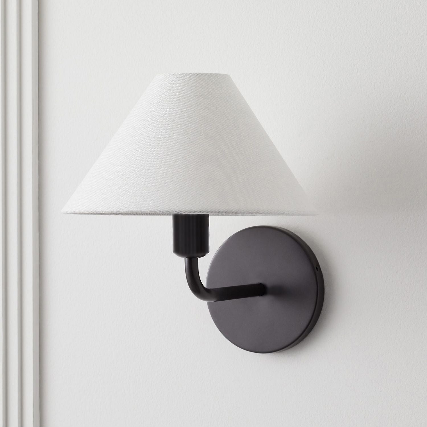 Gilda Wall Lamp