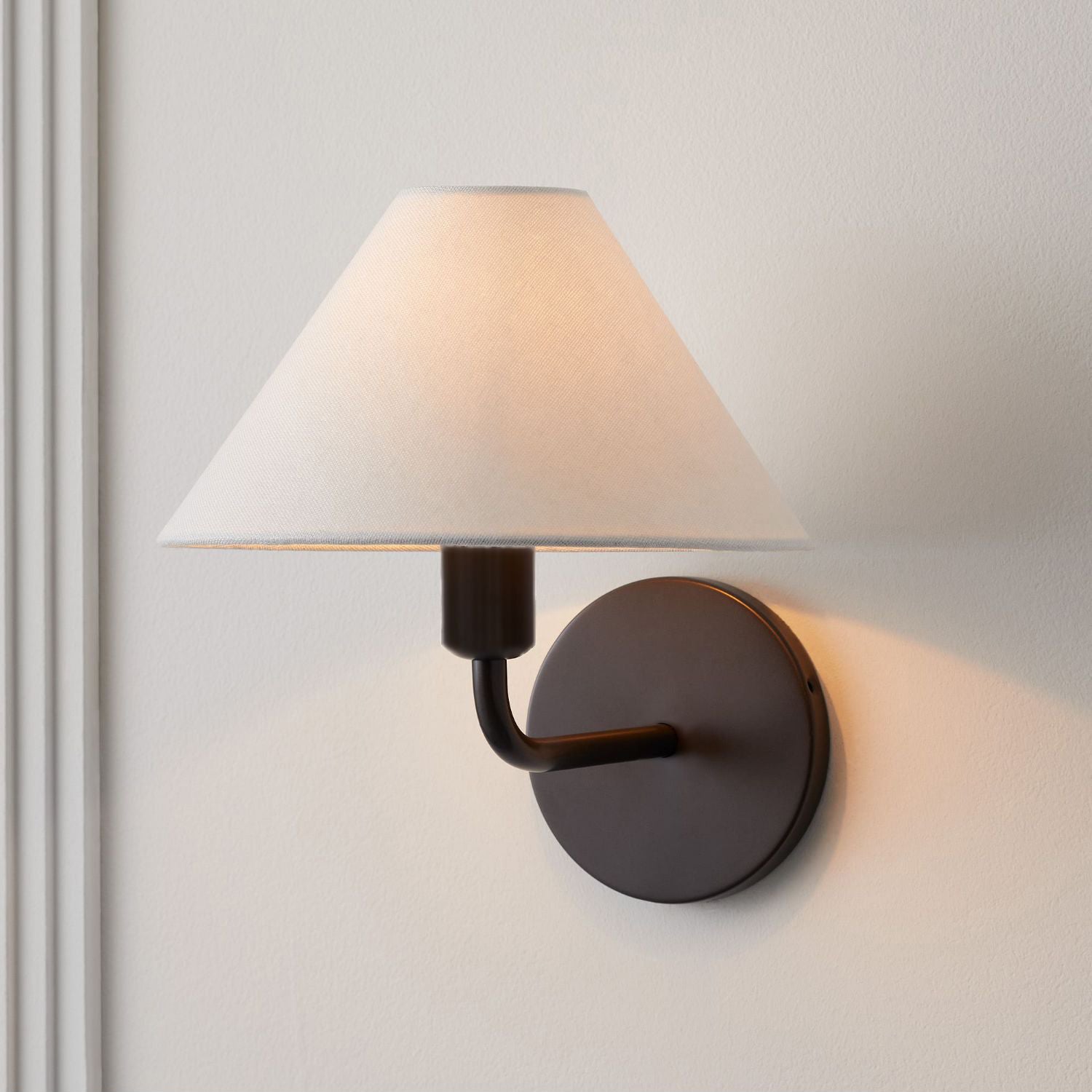 Gilda Wall Lamp