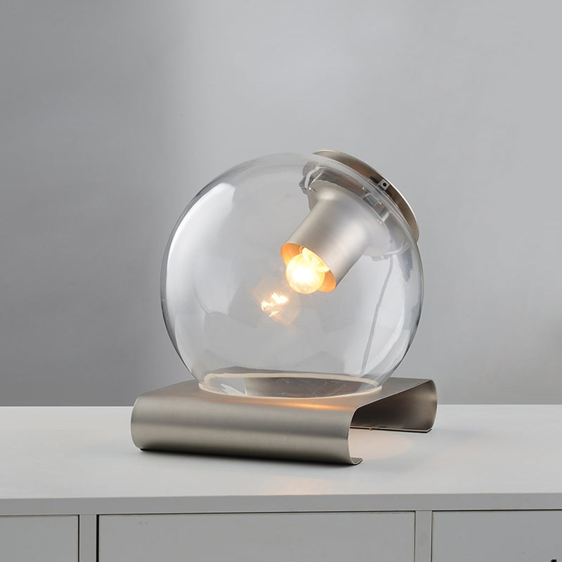 La lampe de table Globe