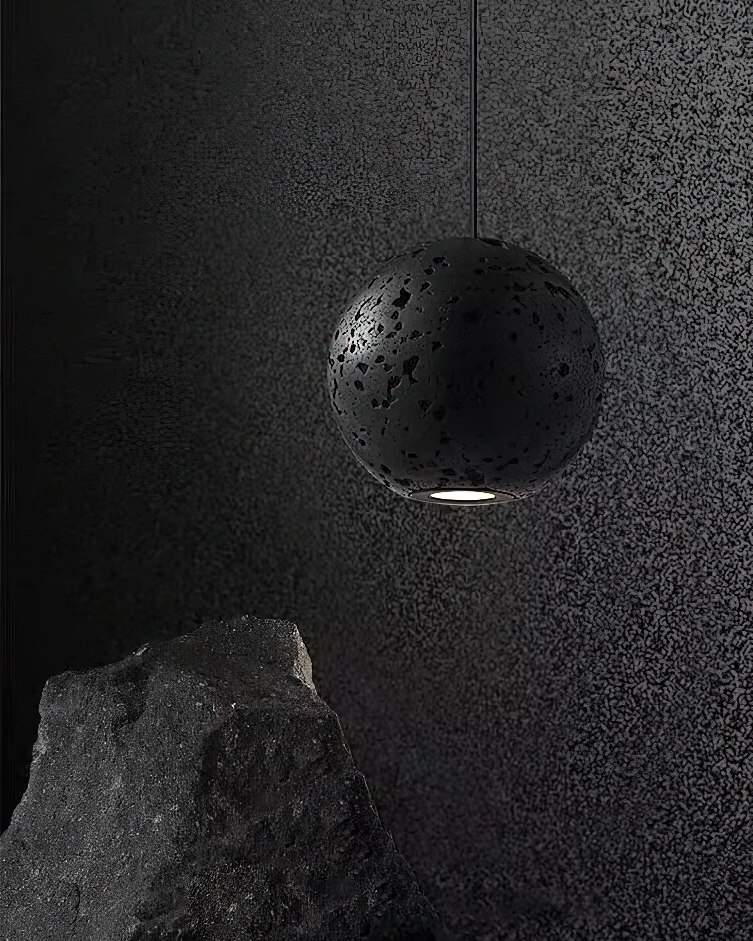 Brummel Pendant Light