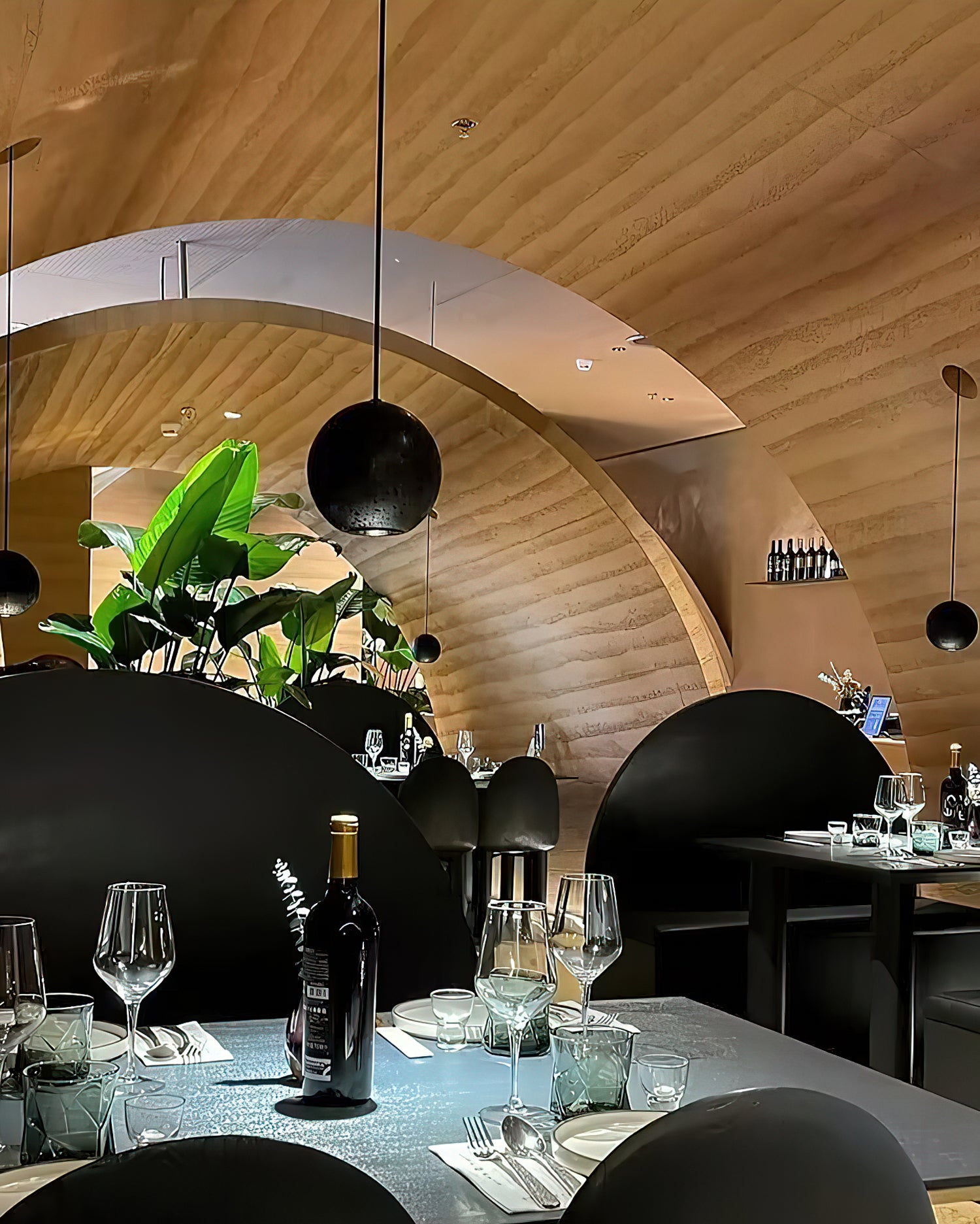 Brummel Pendant Light