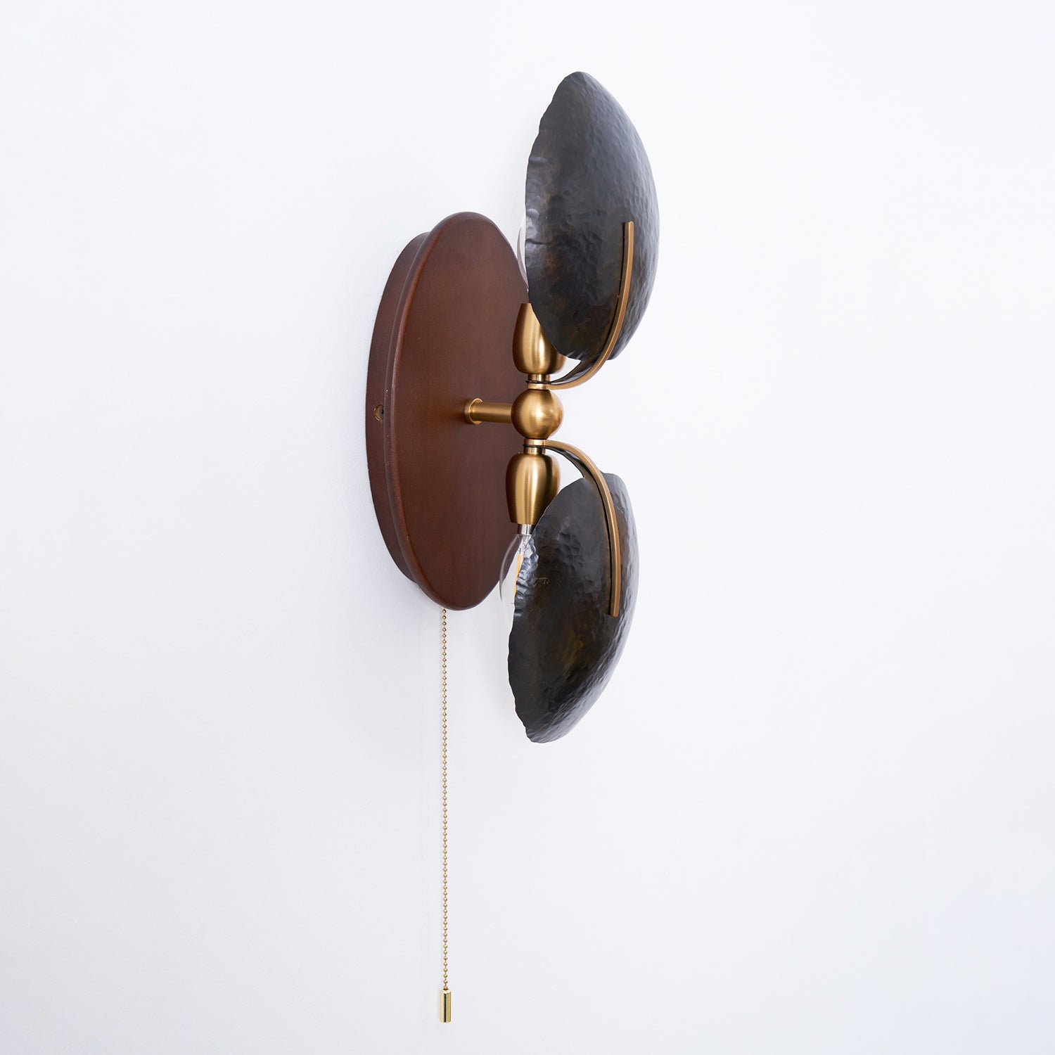 Callisto Wall Lamp