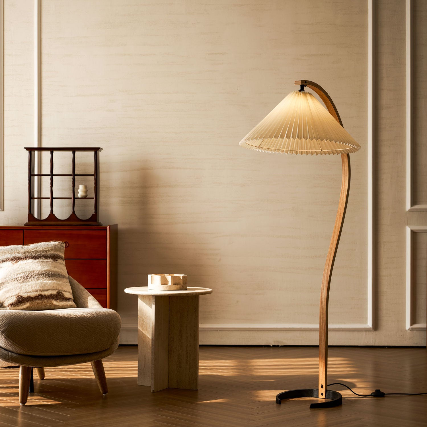Caprani Floor Lamp