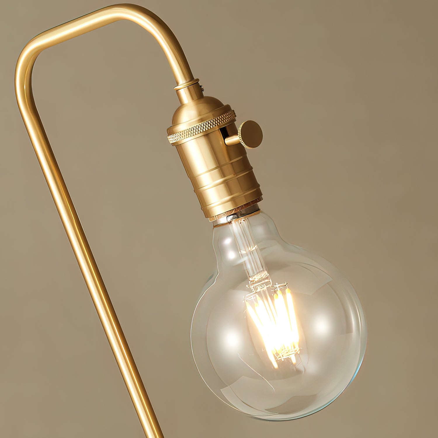 Celio table lamp