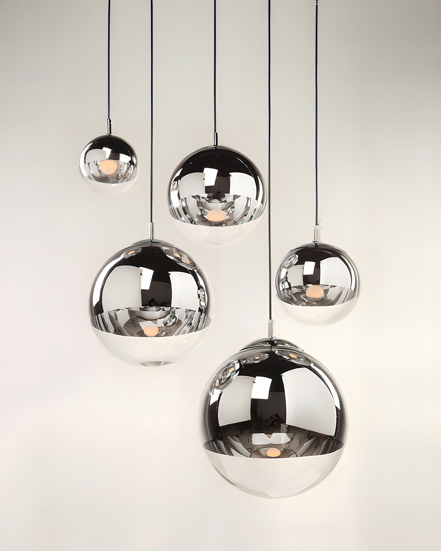 Dalida Pendant Light