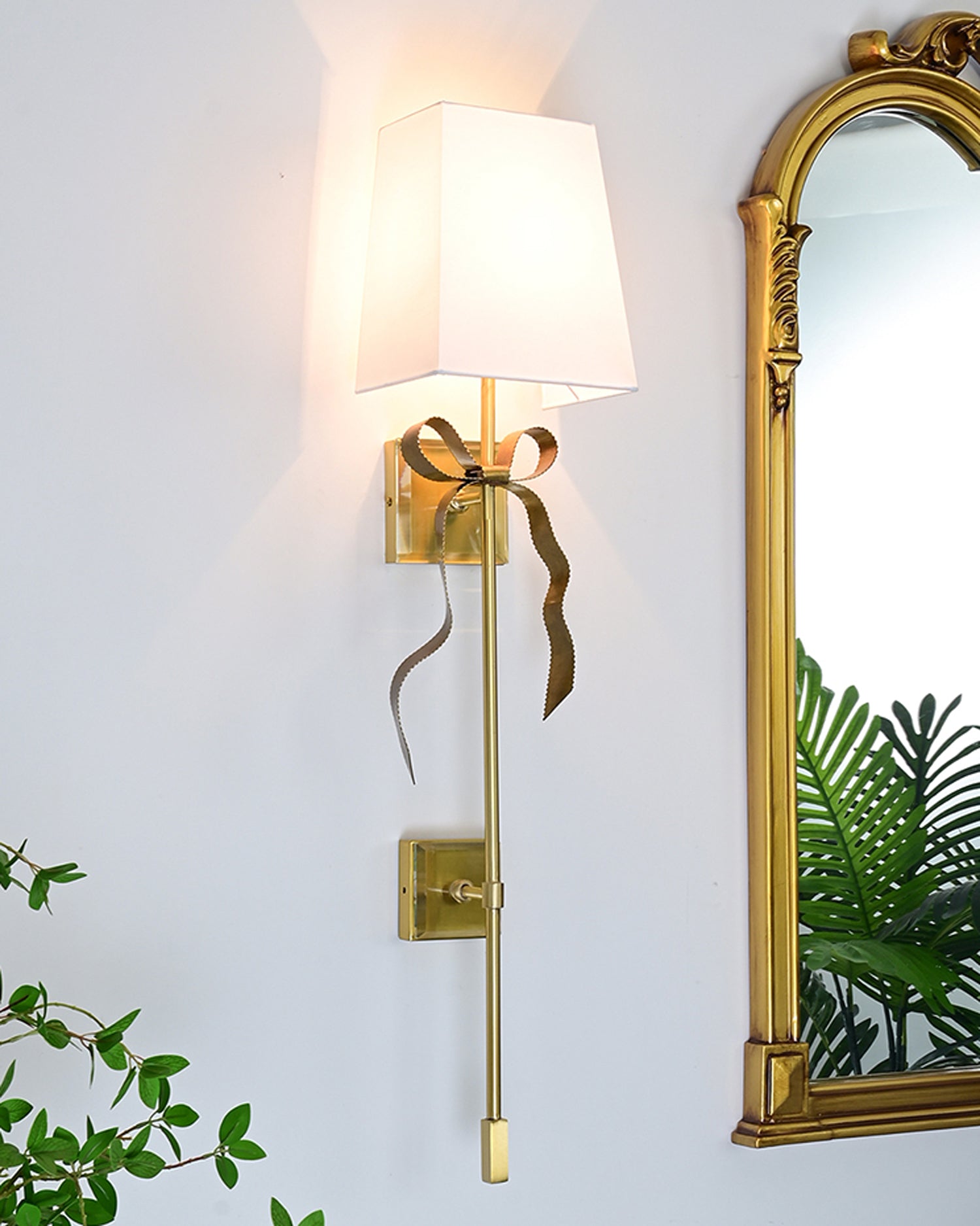 Ellery Gros-Grain Bow Sconce