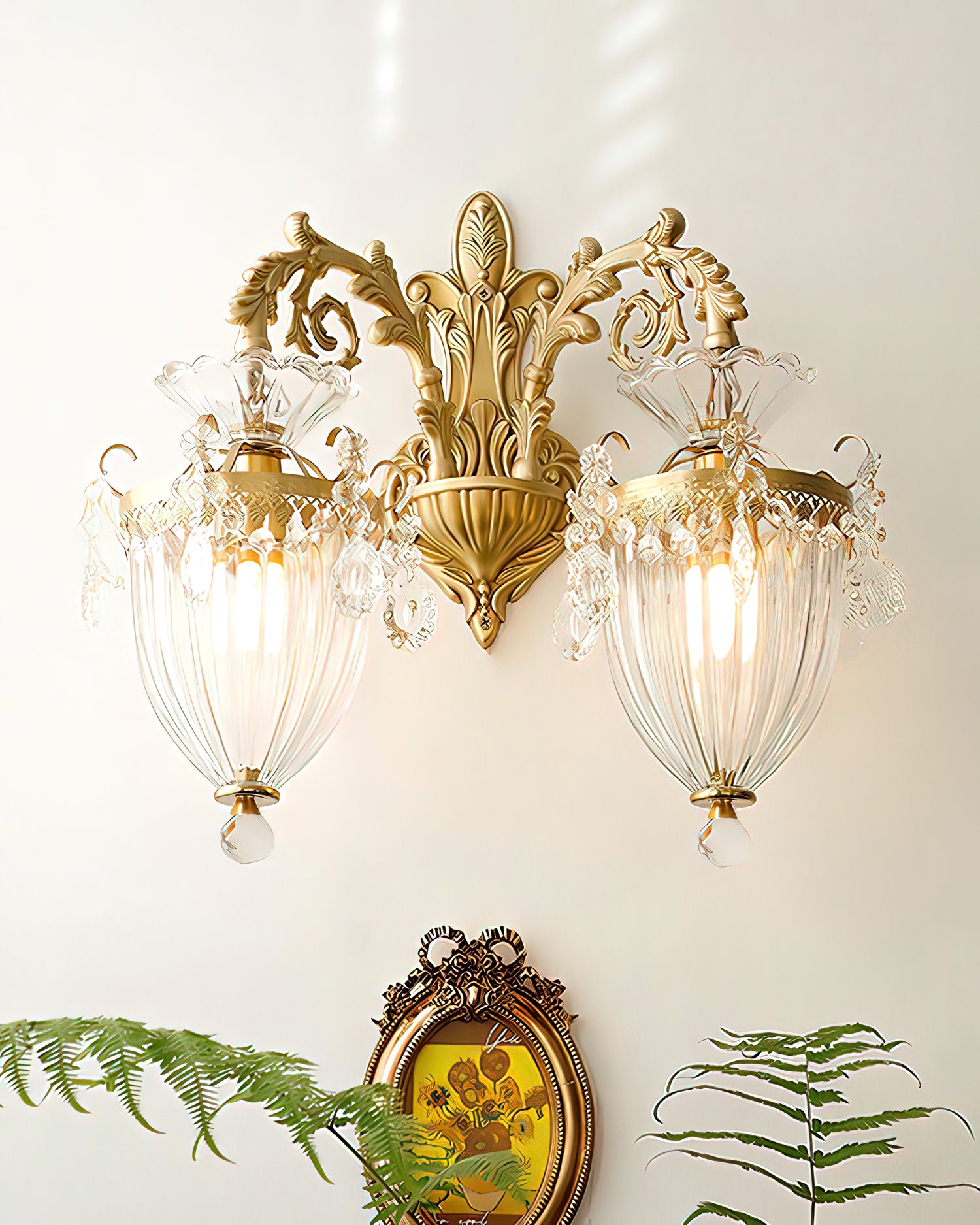 Emiliana Wall Lamp