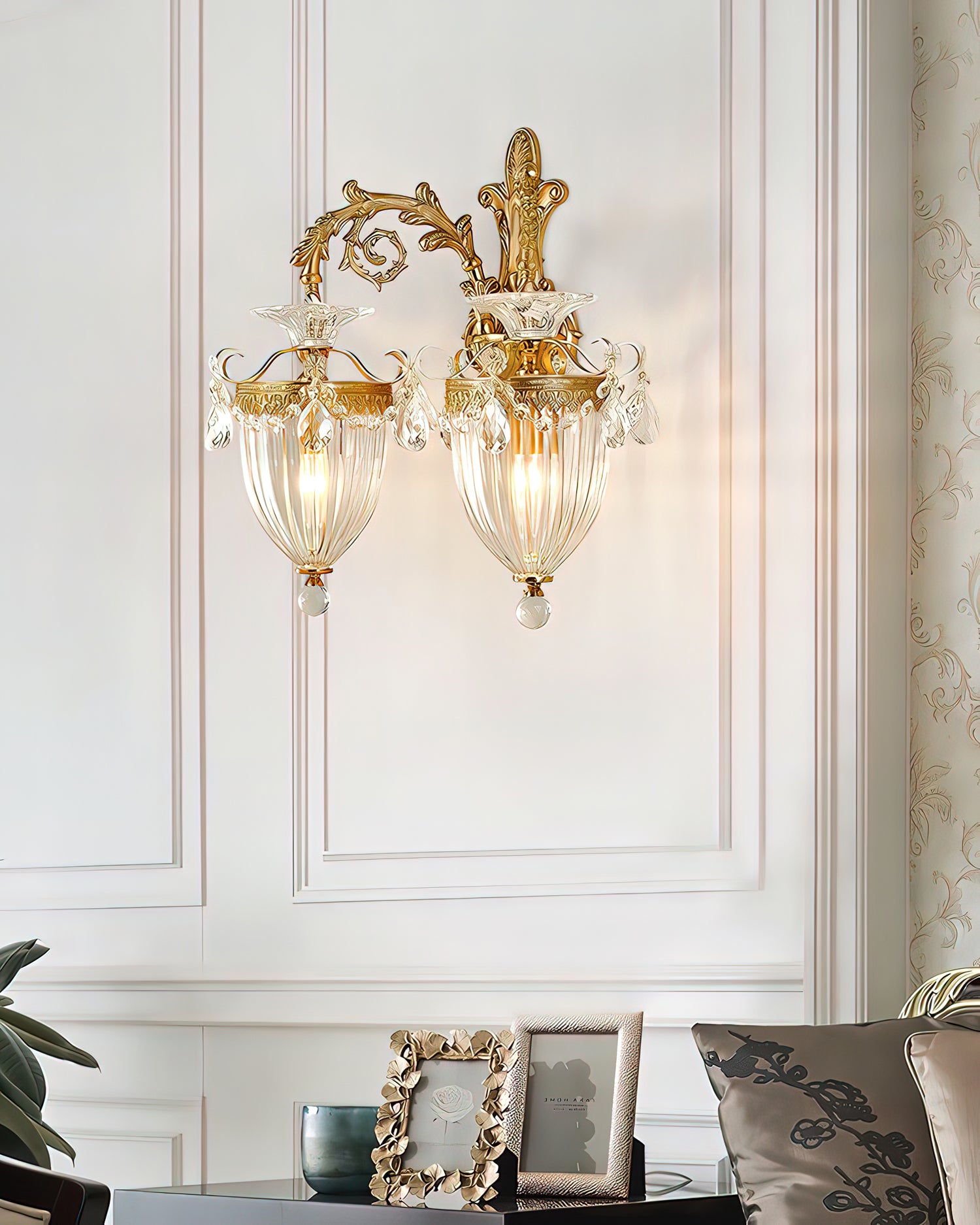 Emiliana Wall Lamp