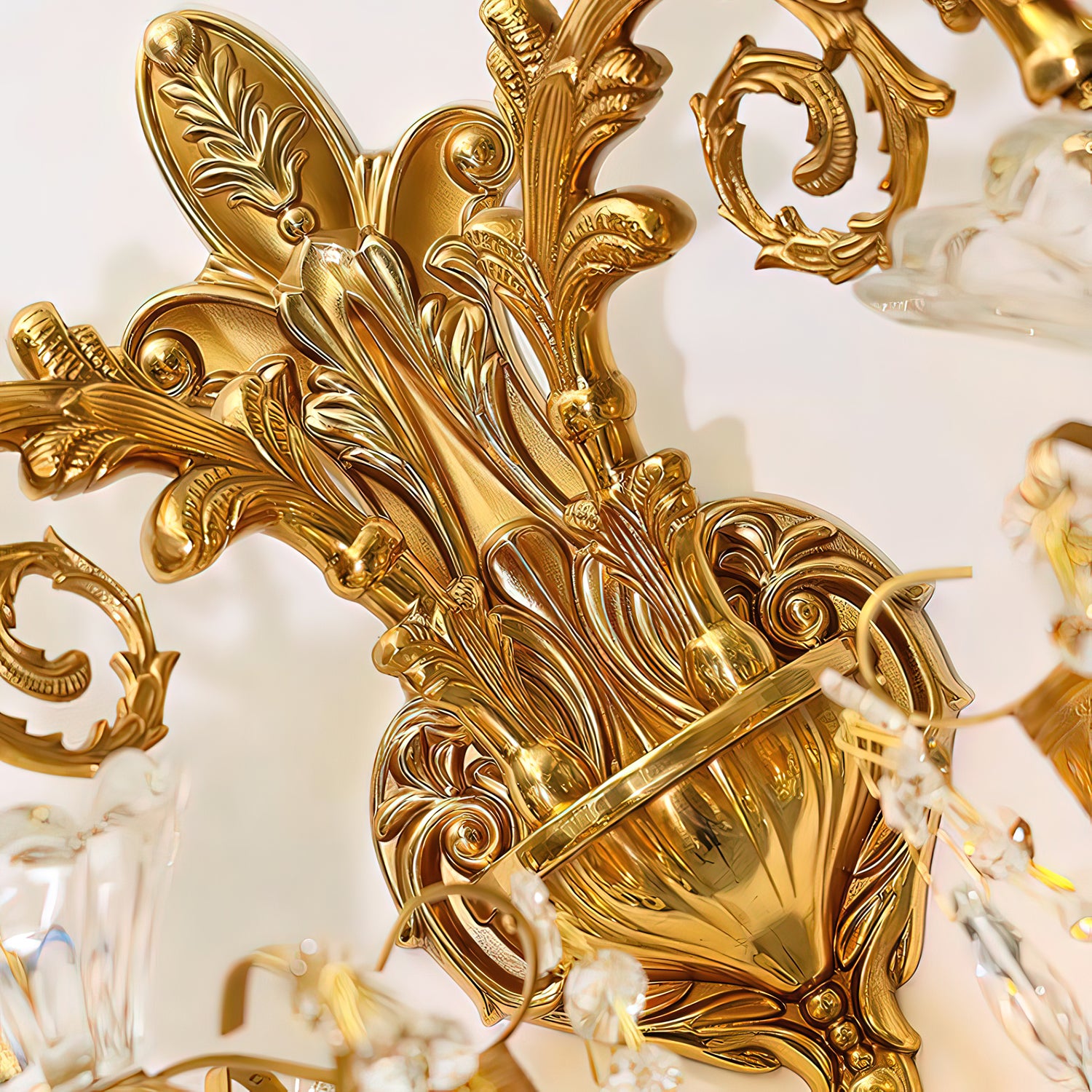 Emiliana Wall Lamp
