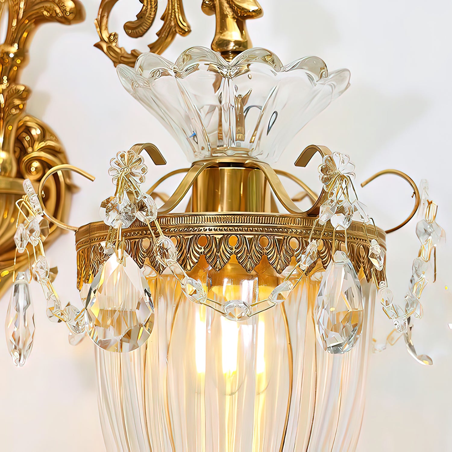 Emiliana Wall Lamp