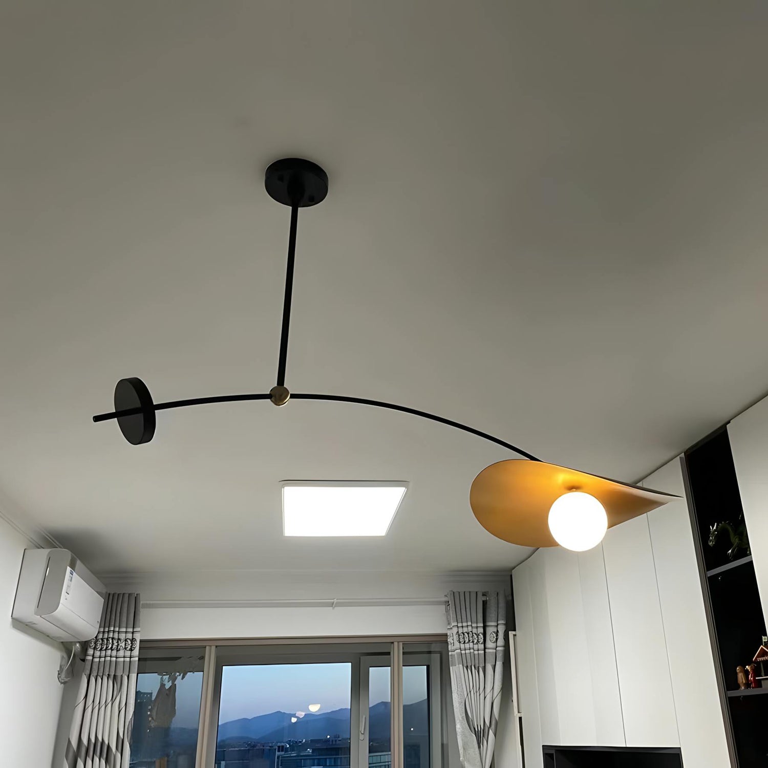 Emma Chandelier