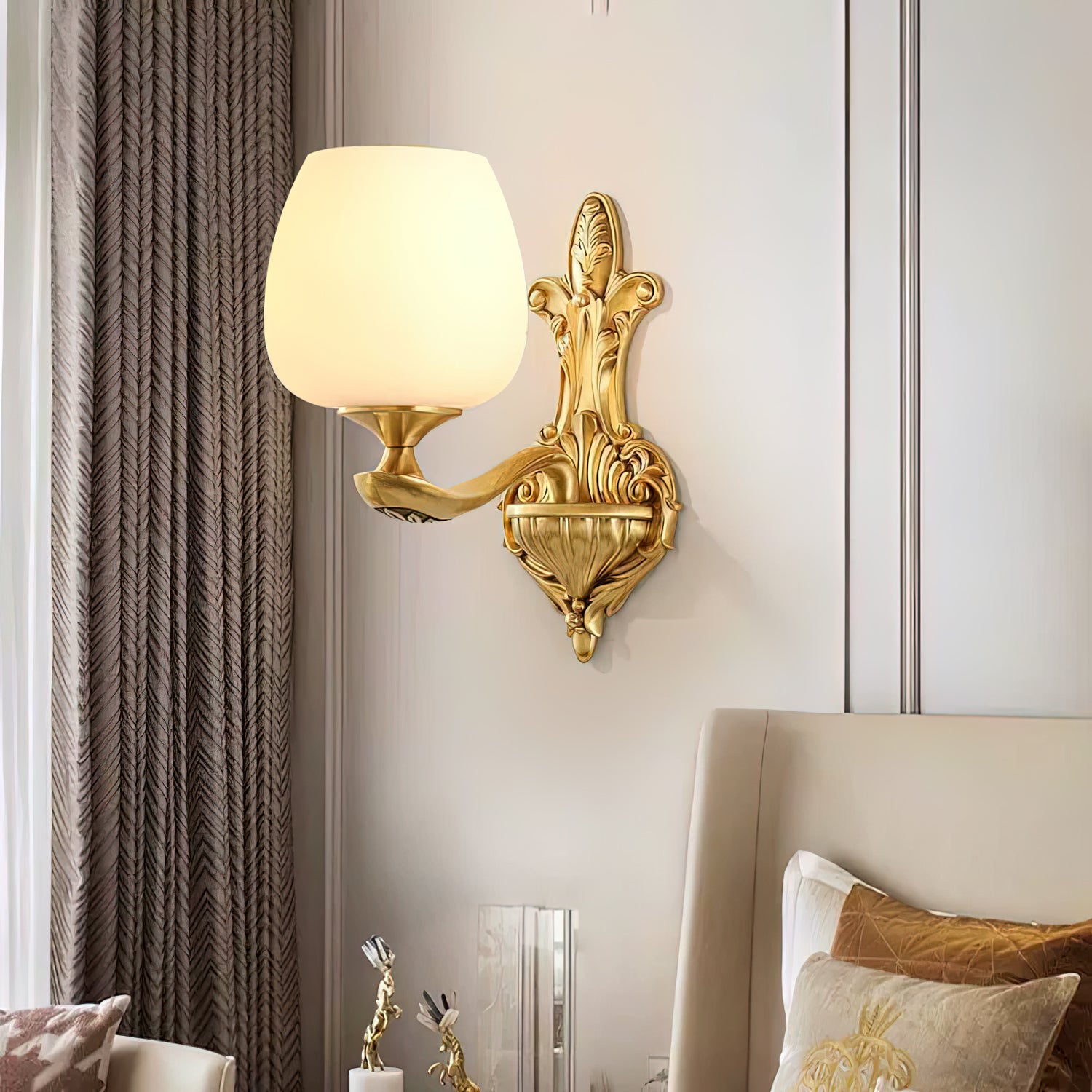 Fateh Wall lamp