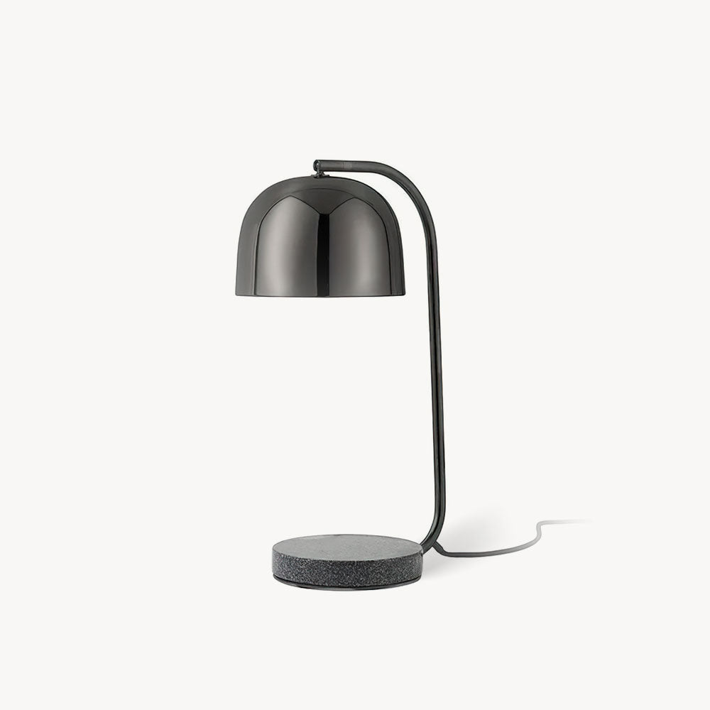 Gewähren Sie Tischlampe