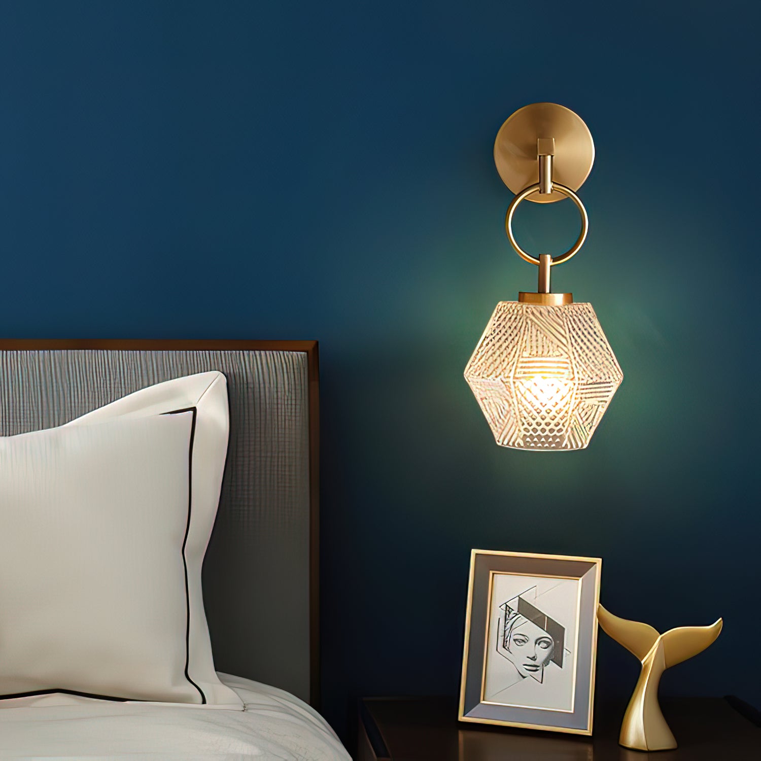 Haleh Wall Lamp