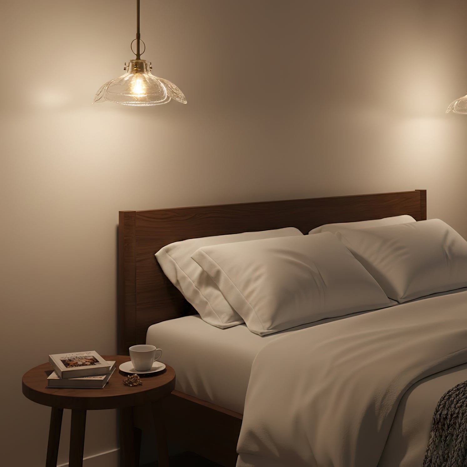 Hammered Petals Glass Pendant Lamp