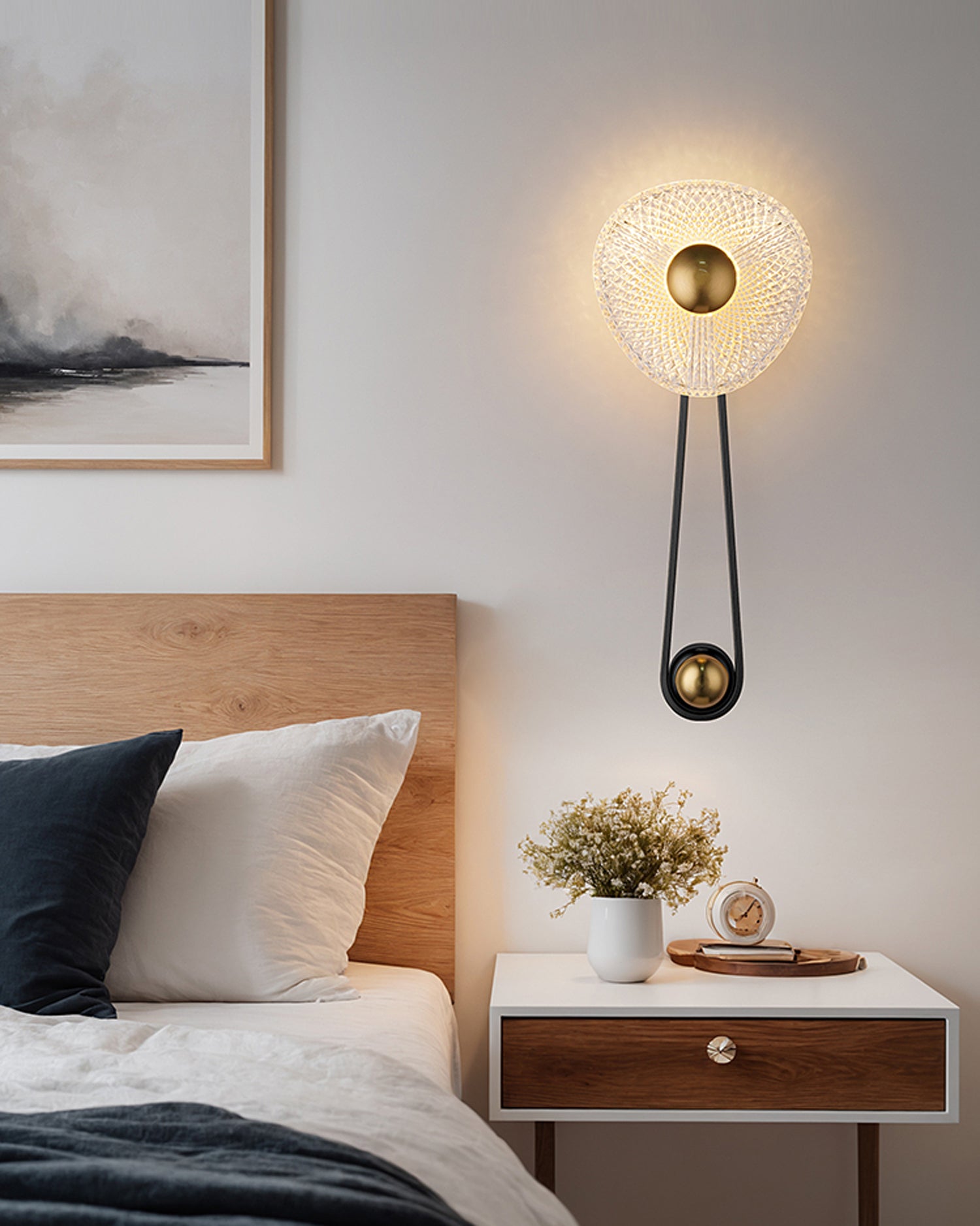 Jeppe Wall Lamp