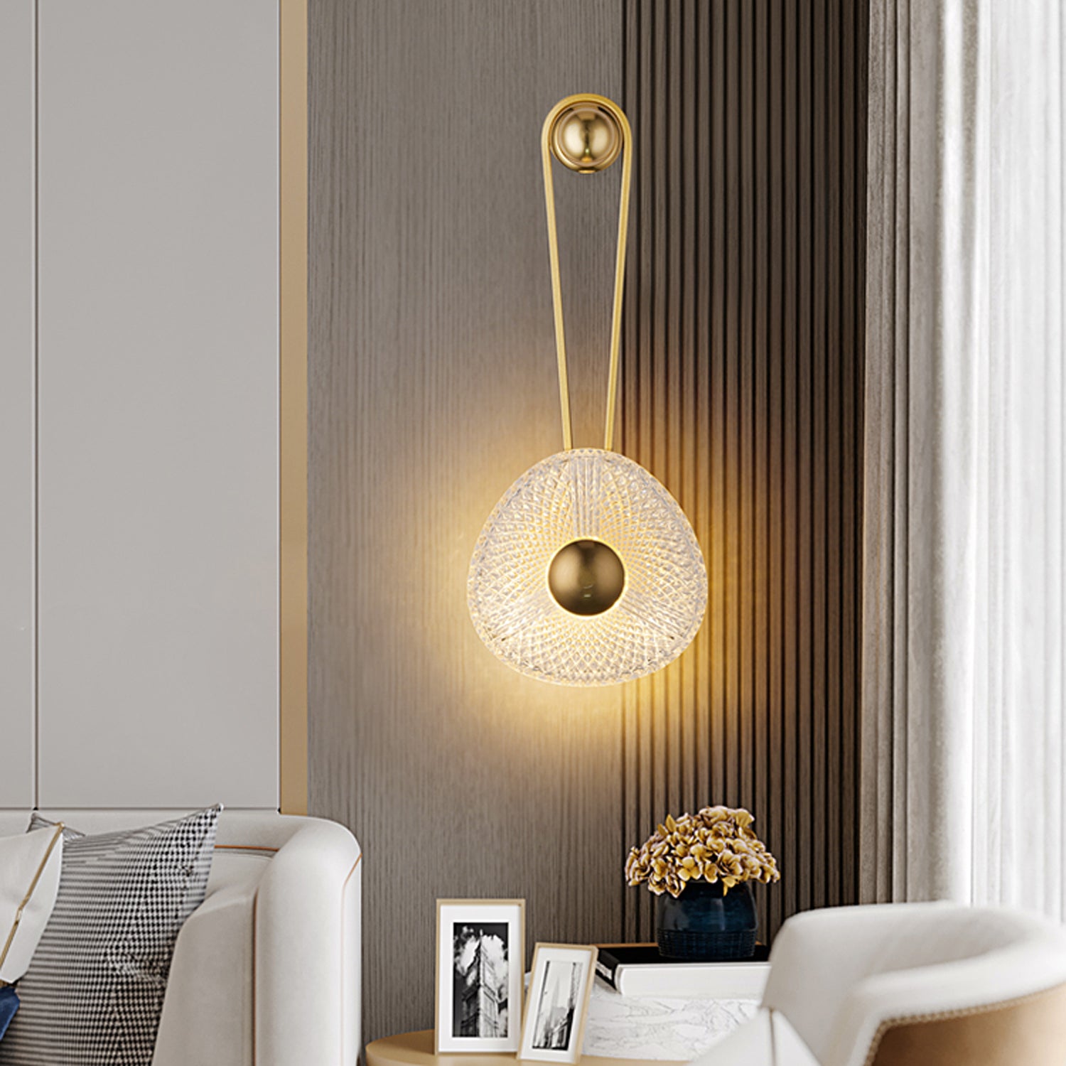 Jeppe Wall Lamp