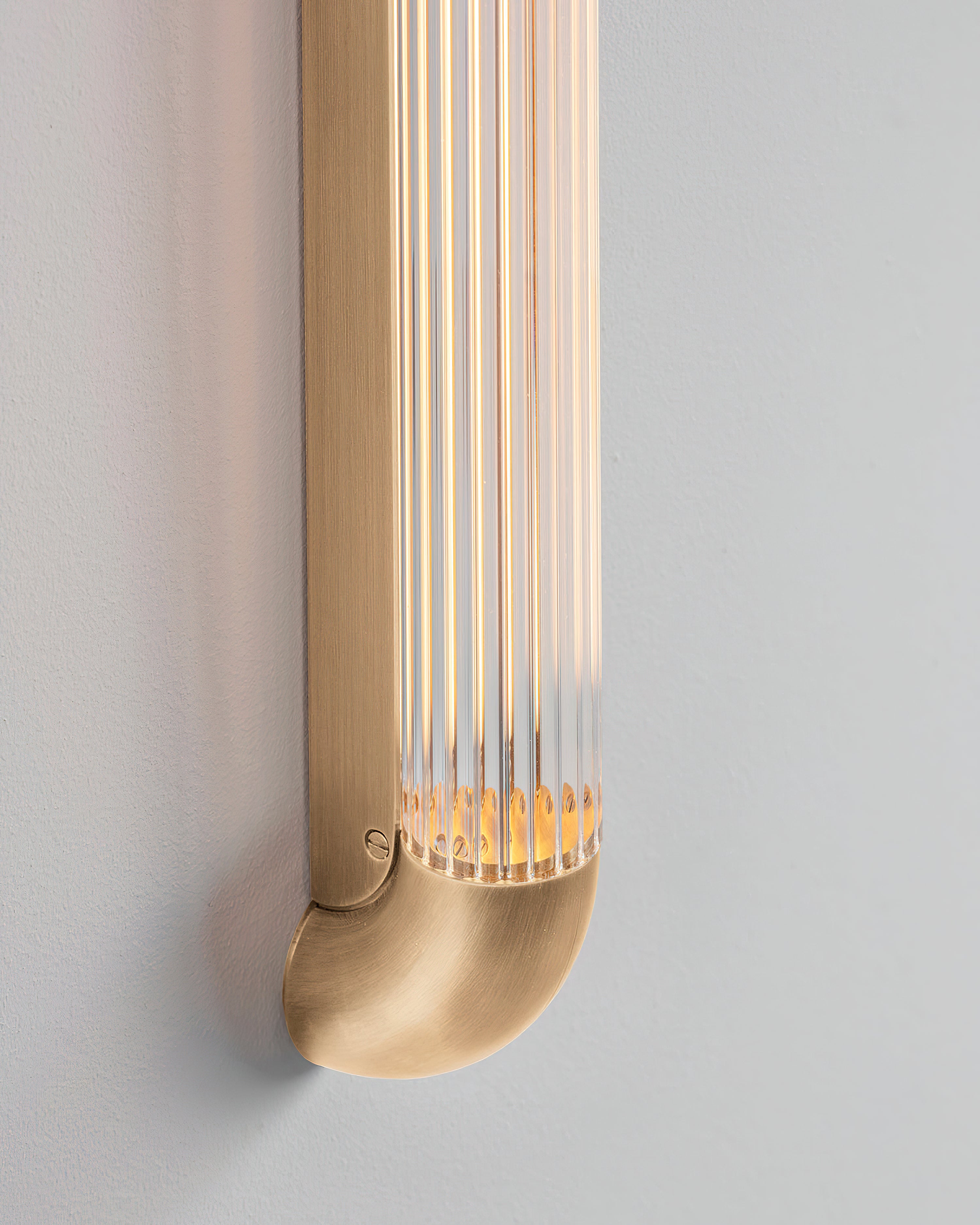 Kymi Wall Light