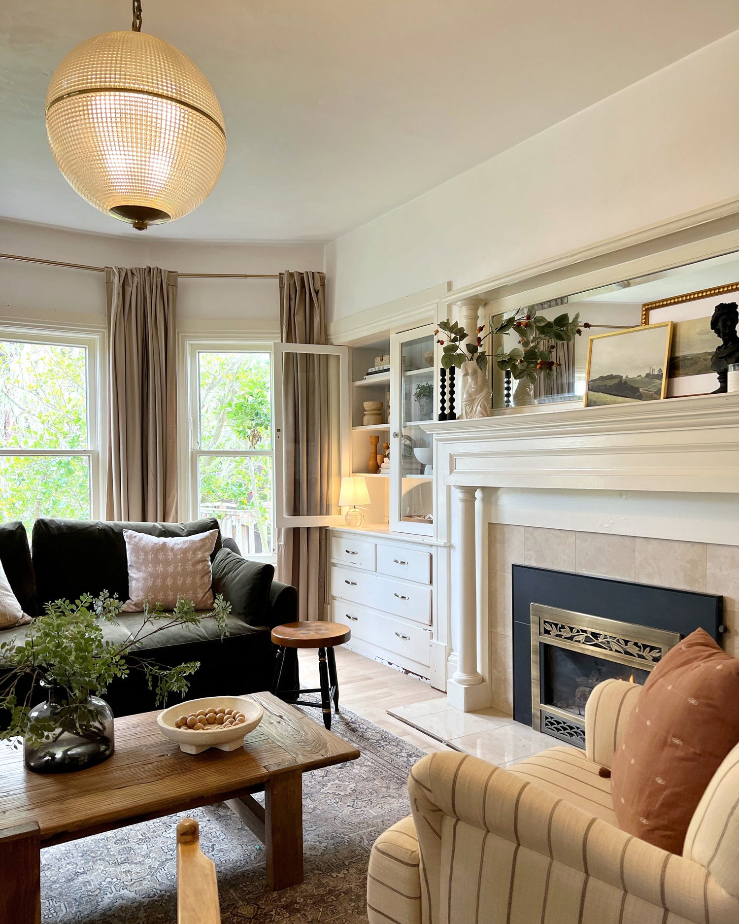 Layla Pendant Light