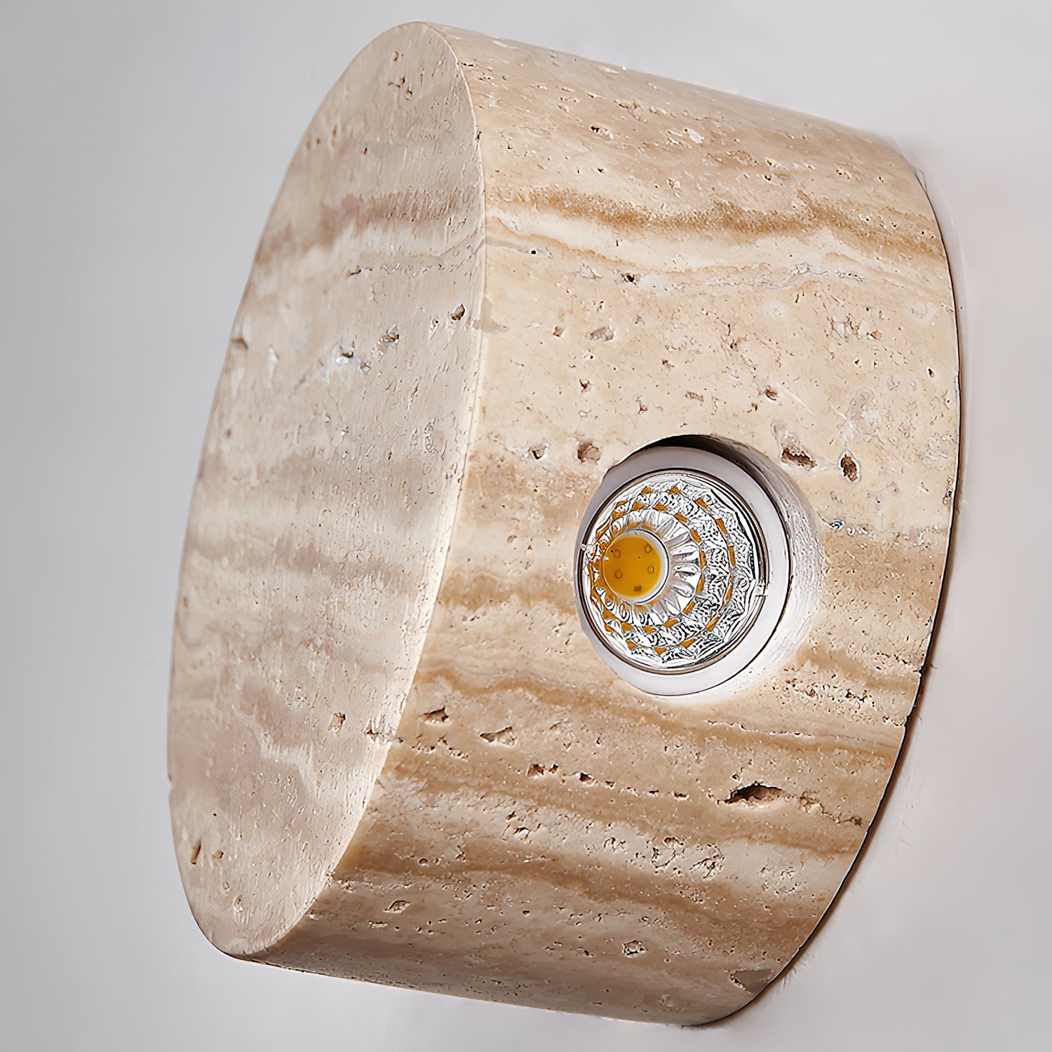 Lytheris Wall Light