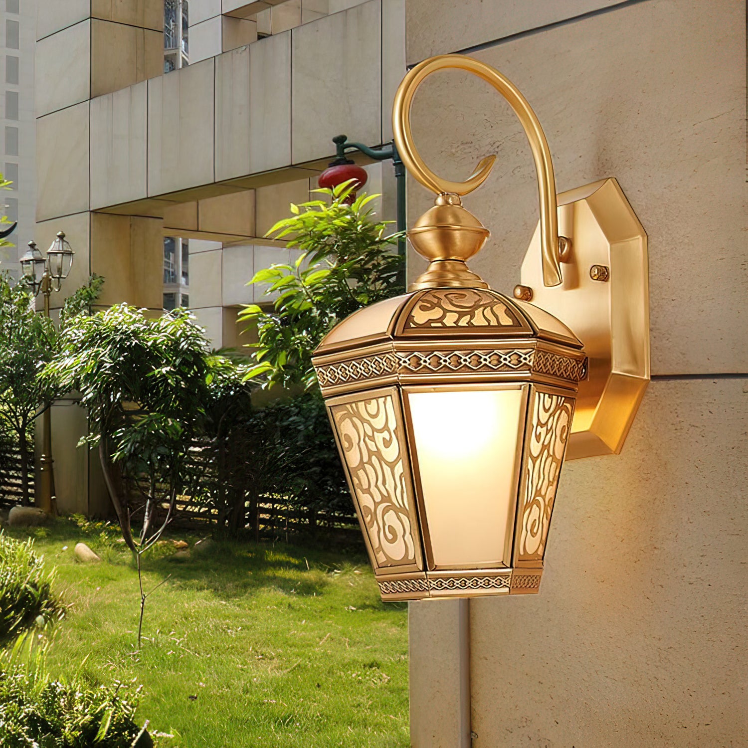 Montrose Wall Light