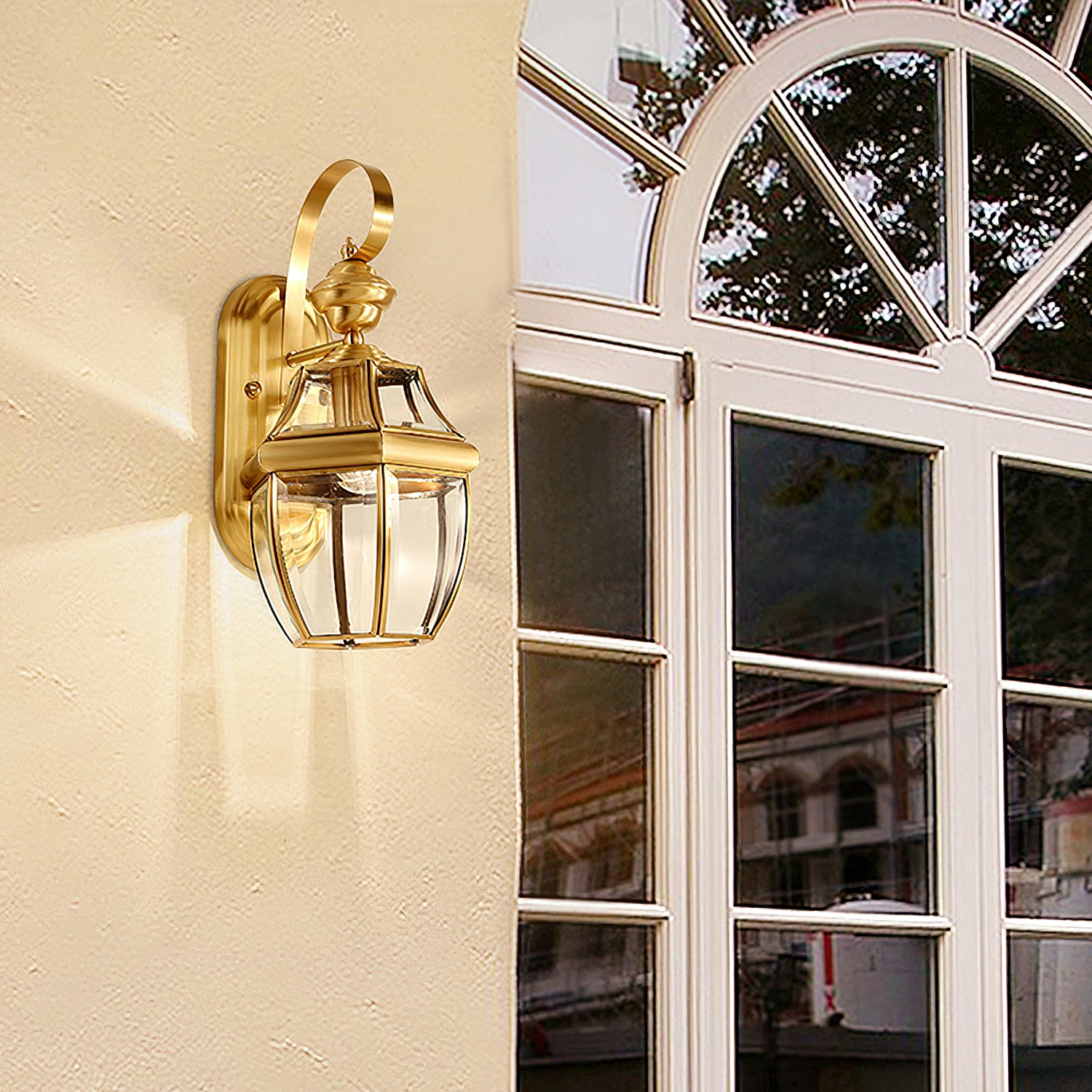 Newbury Wall Light