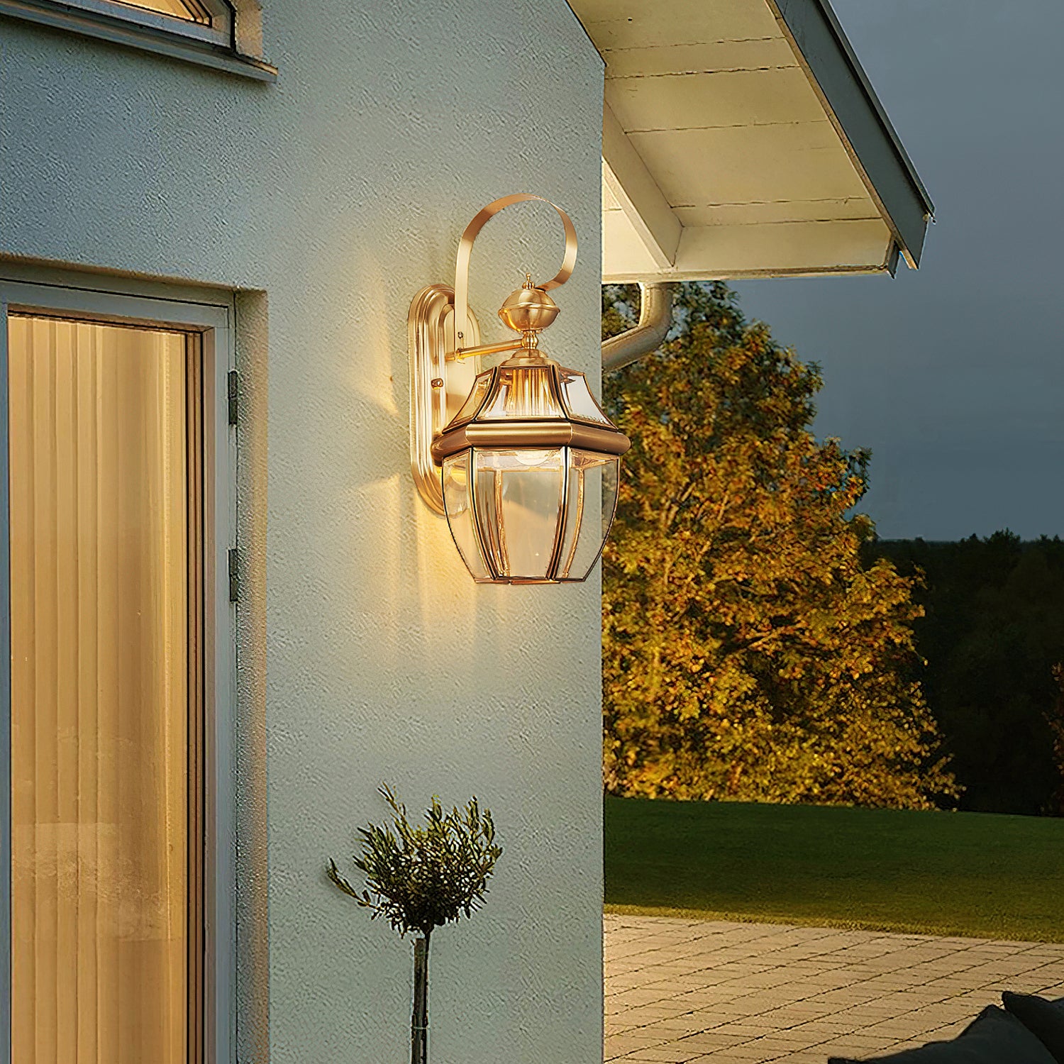 Newbury Wall Light