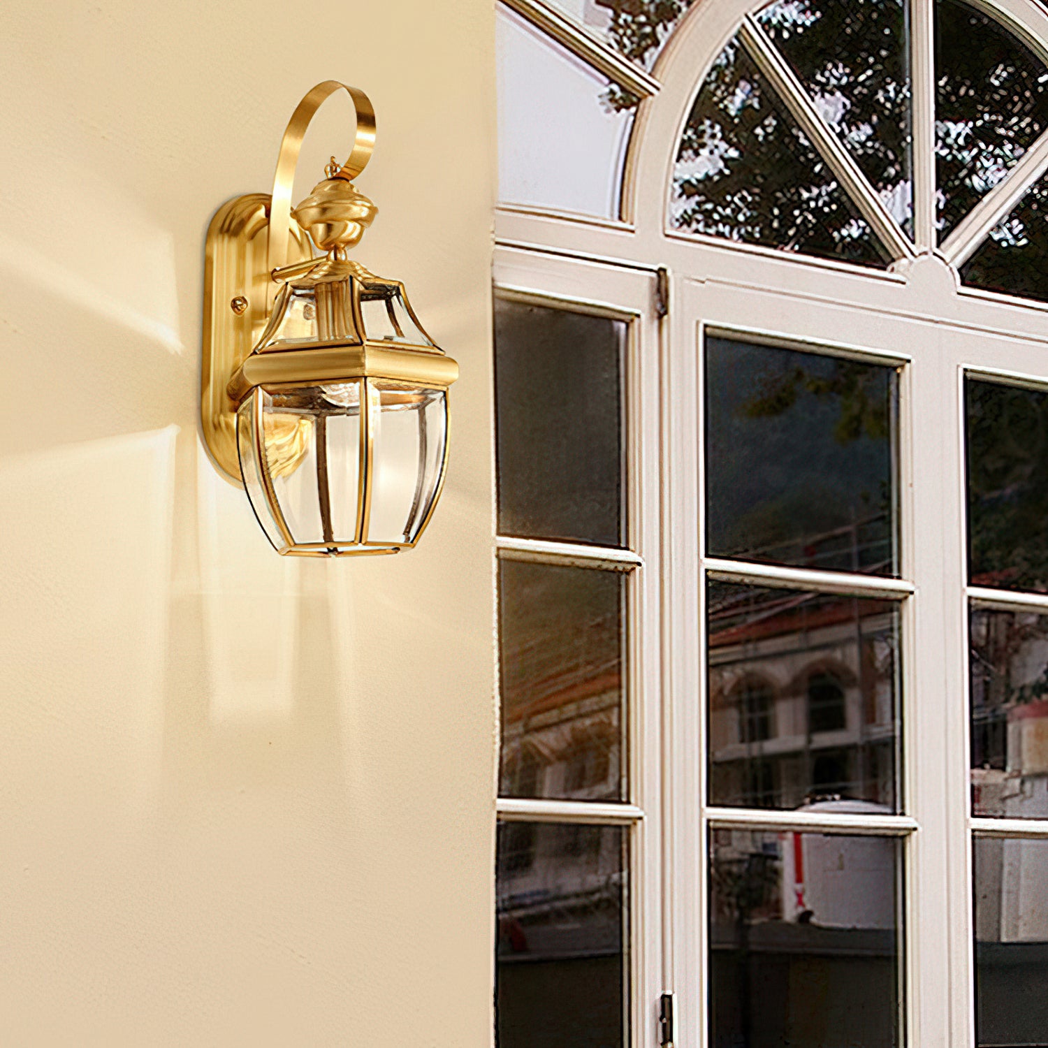 Newbury Wall Light