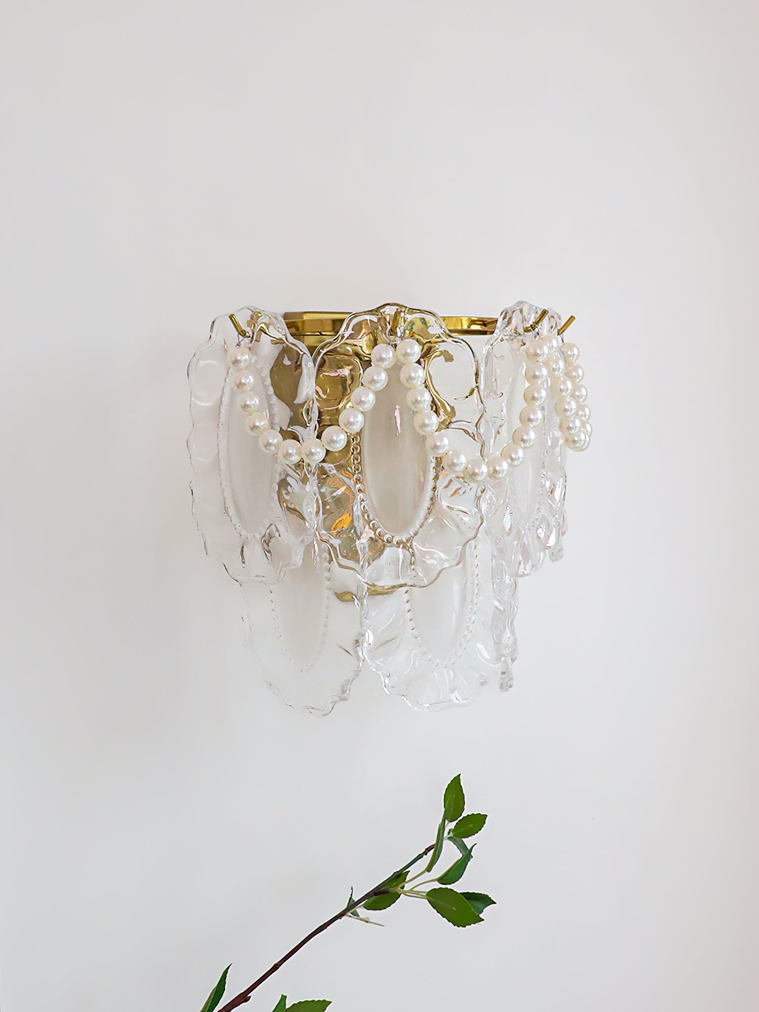 Pearl Petal Wall Sconce