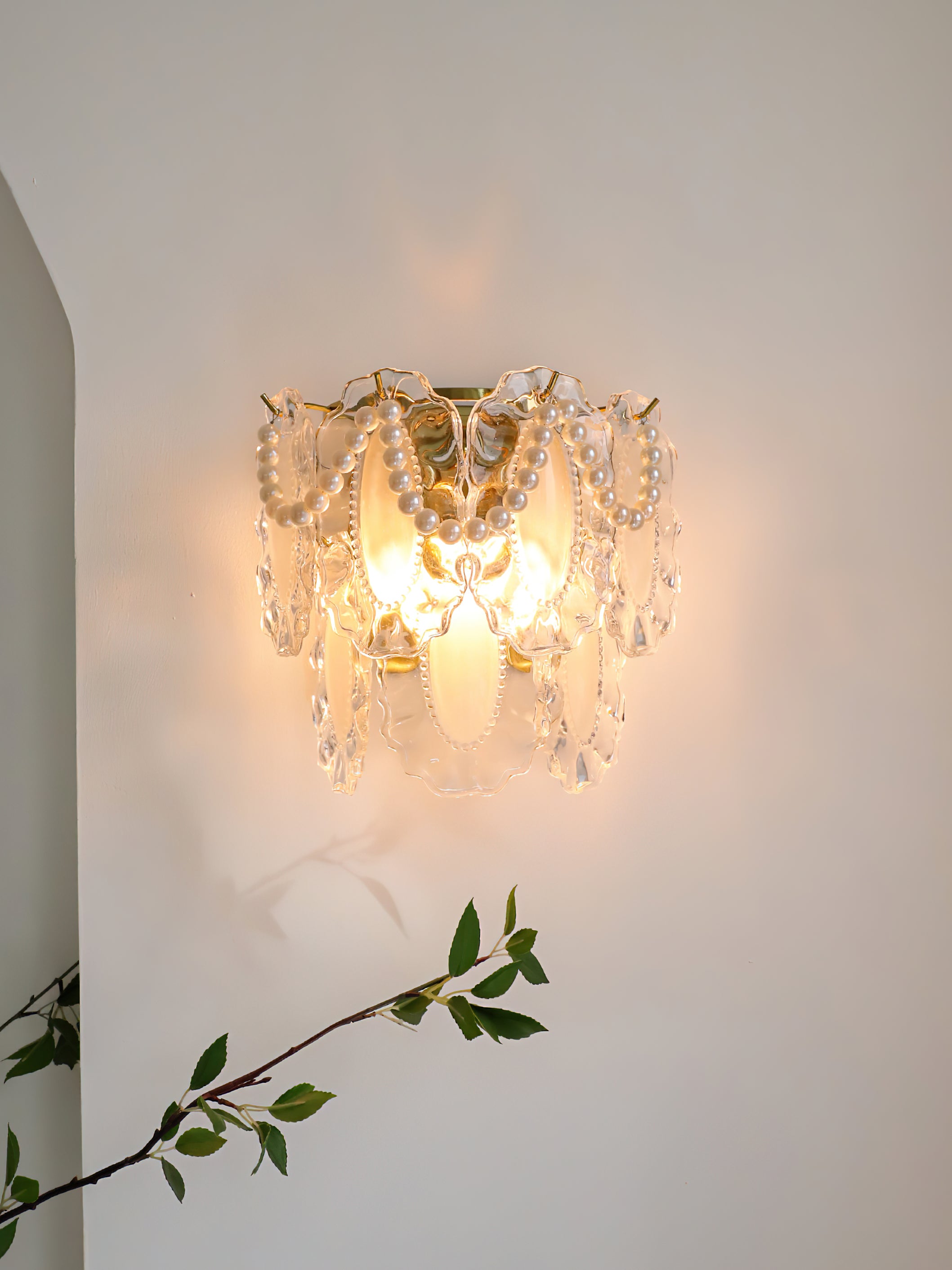 Pearl Petal Wall Sconce