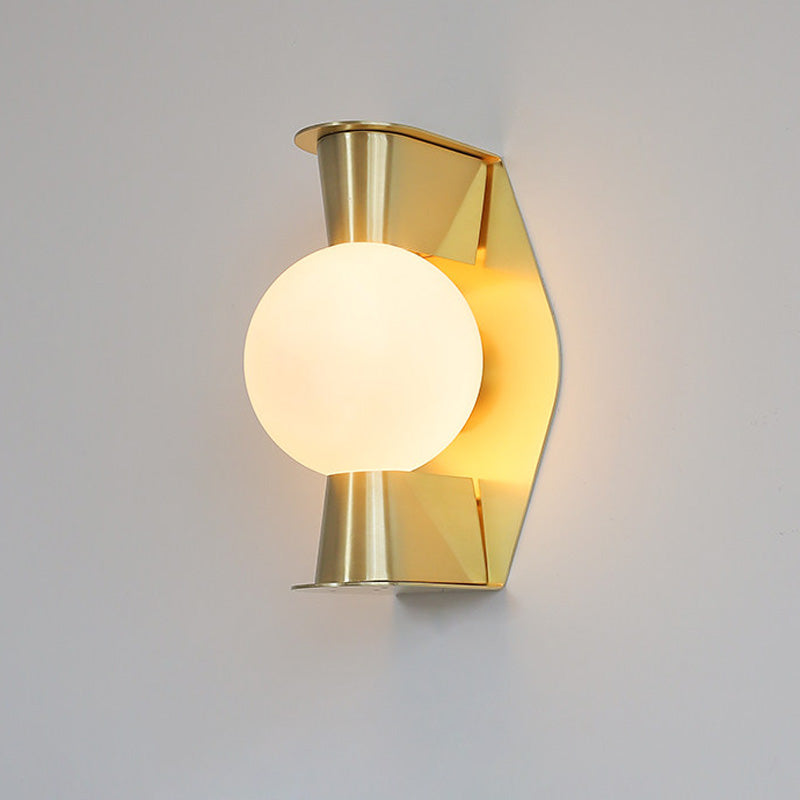Remi Geometric Wall Sconce