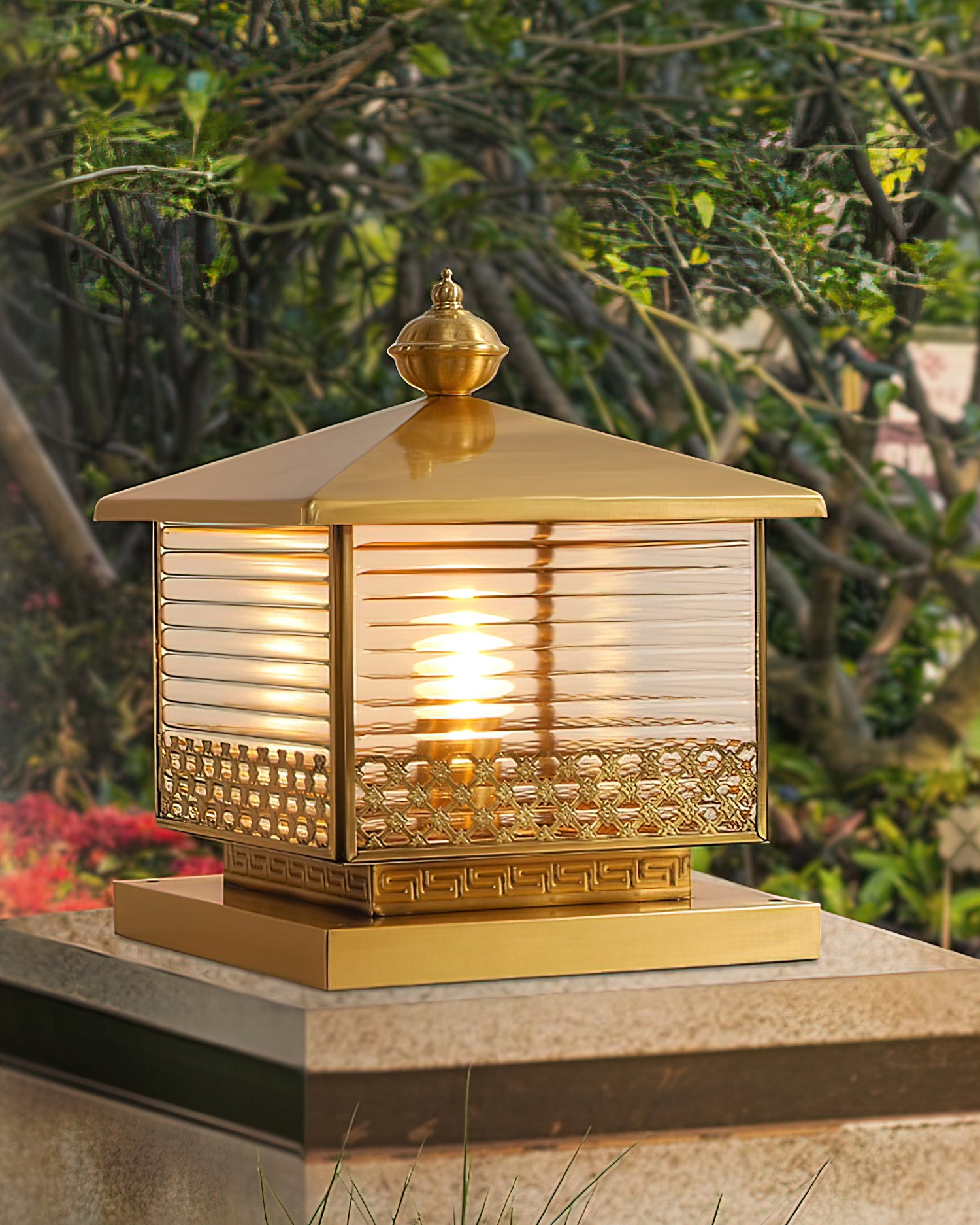 Riley Outdoor Light Post