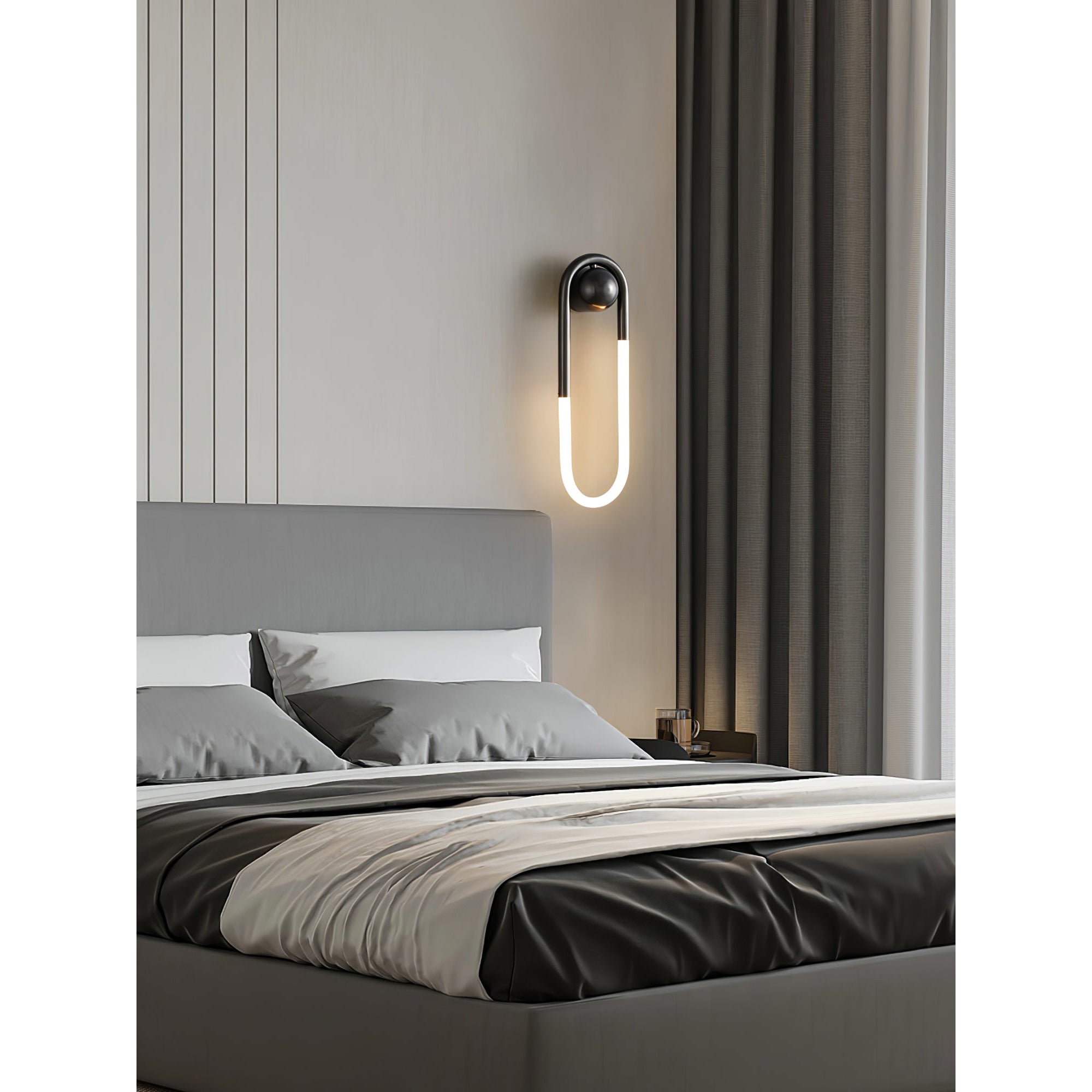 Rudi Loop Wall Lamp