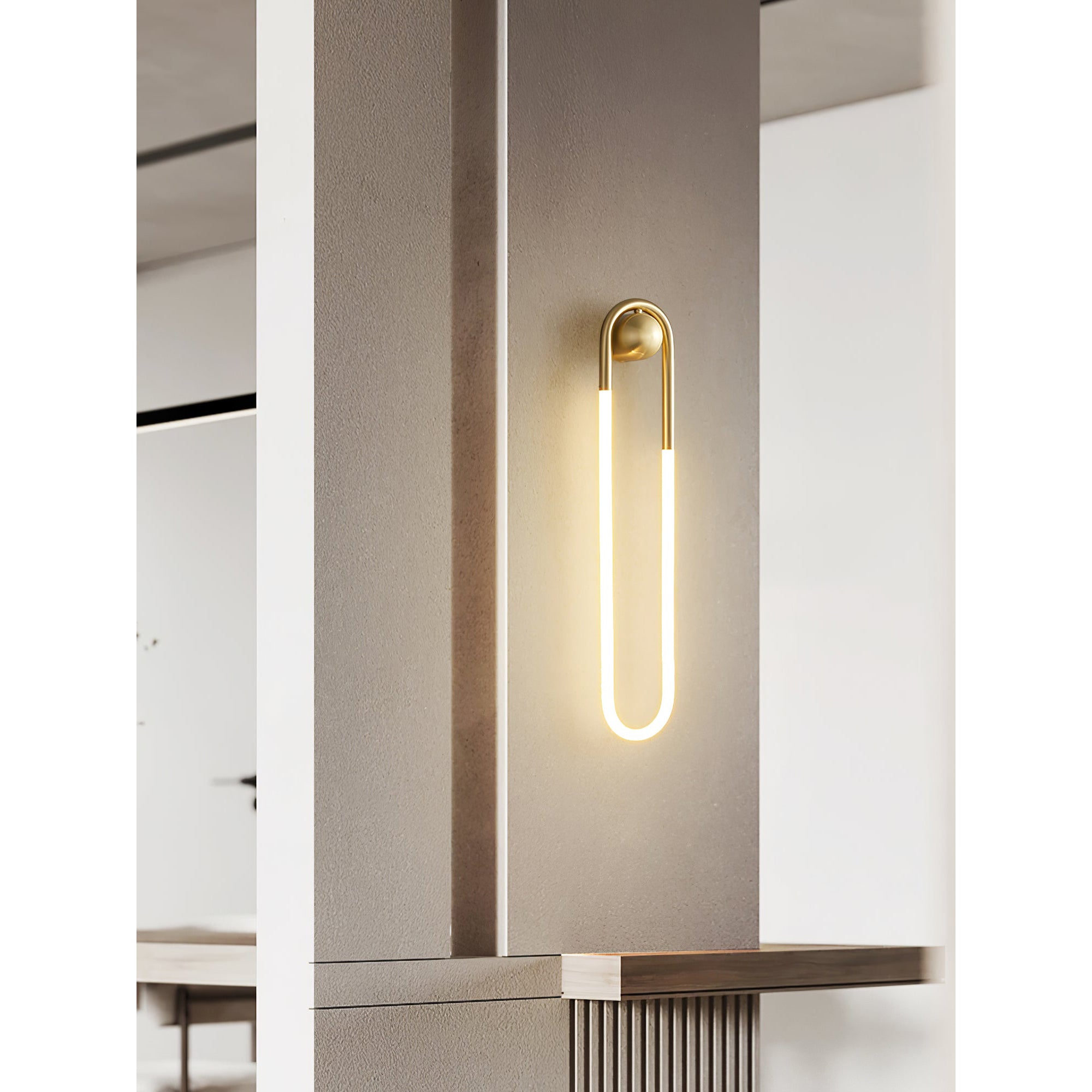 Rudi Loop Wall Lamp