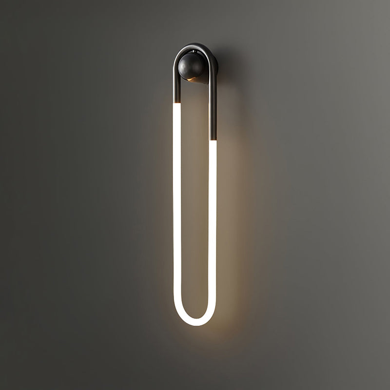 Rudi Loop Wall Lamp
