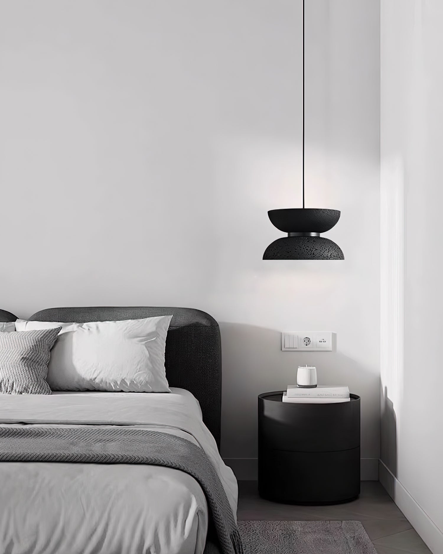 Sean Pendant Light
