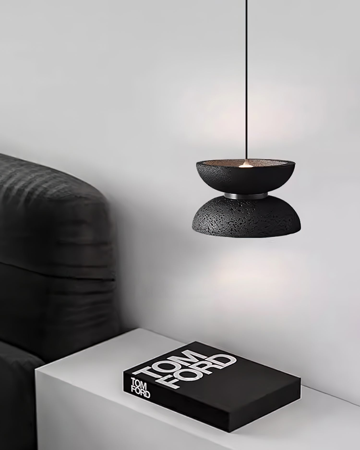 Sean Pendant Light