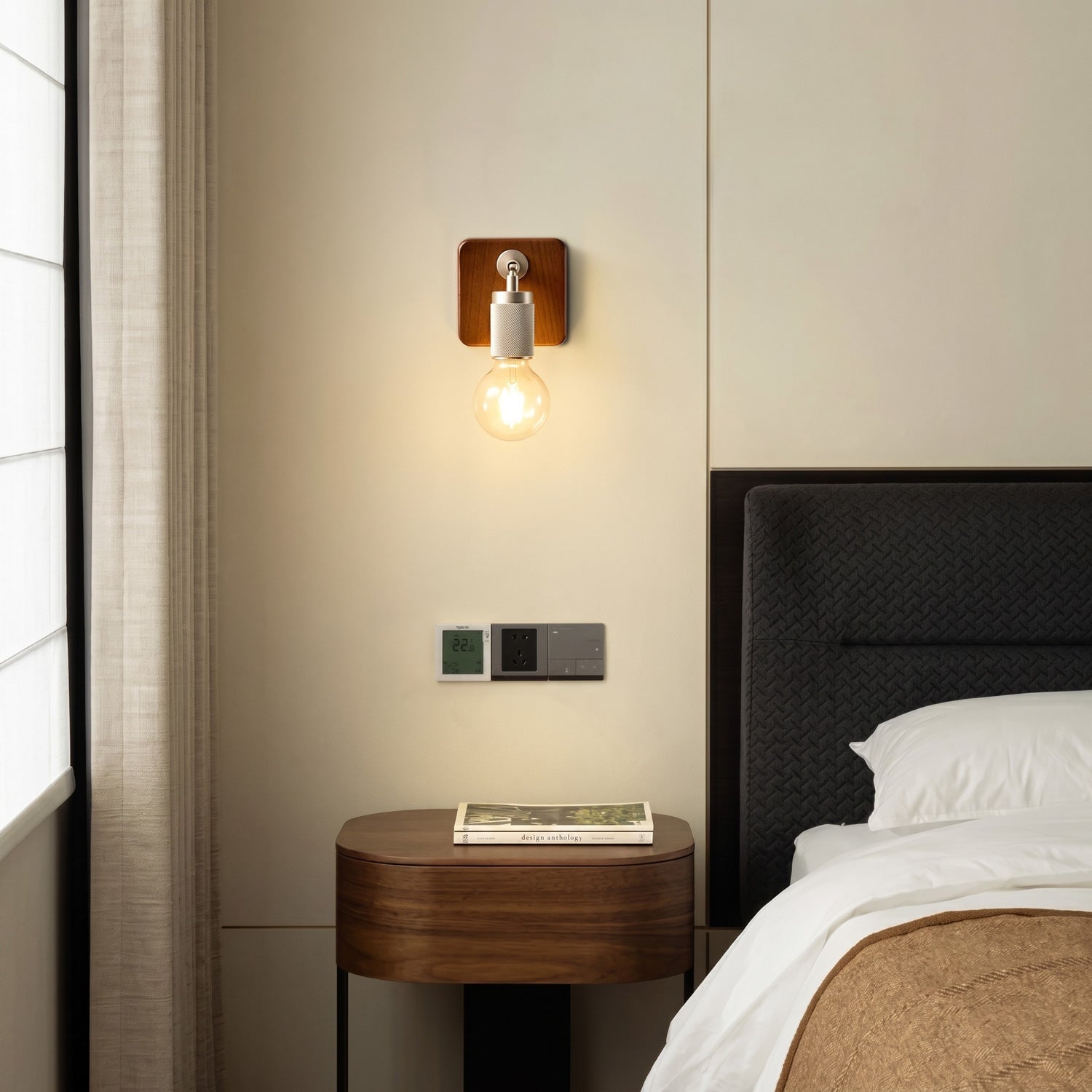 Silas Wood Wall Sconce