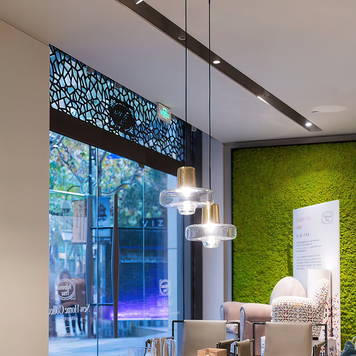 Solara Pendant Light