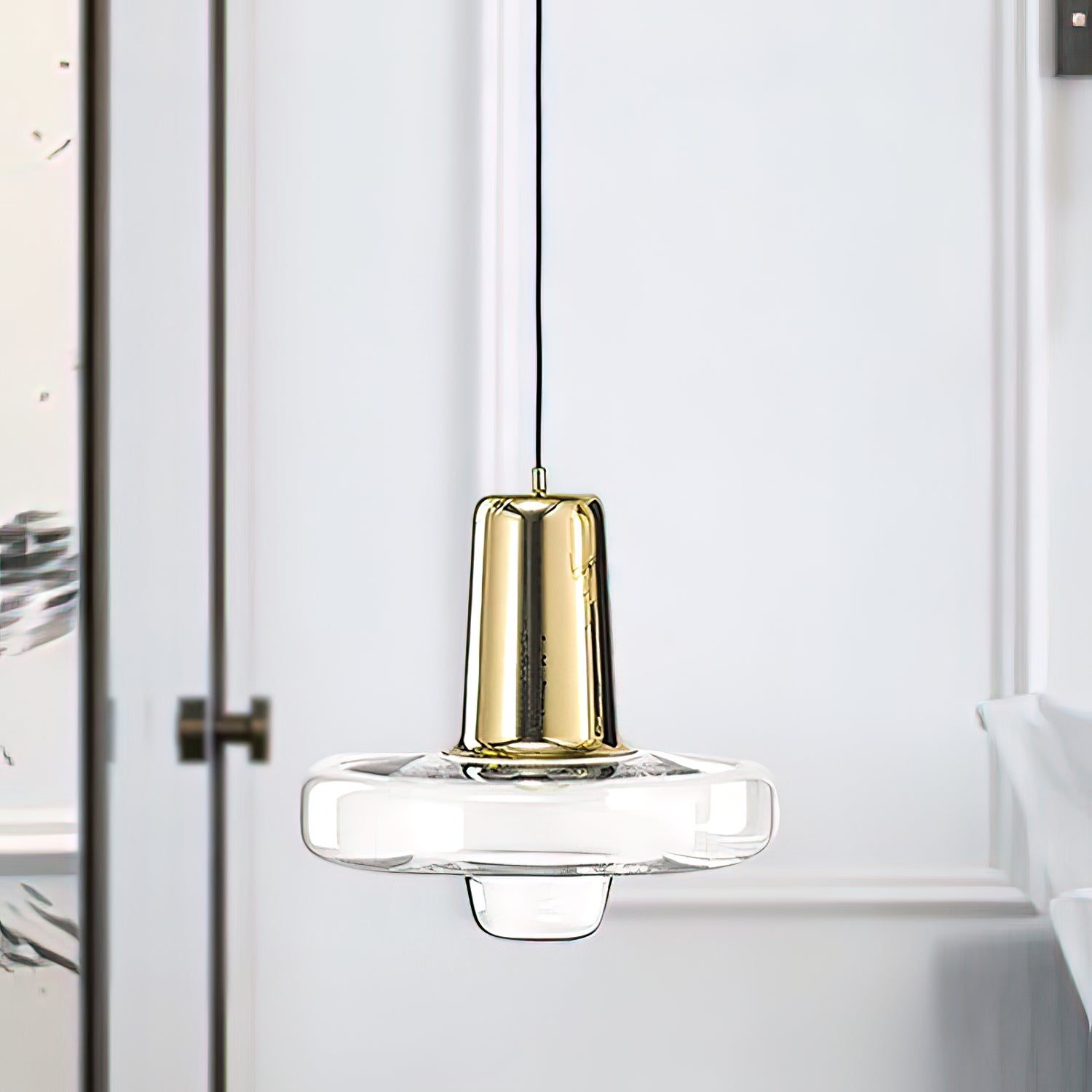 Solara Pendant Light