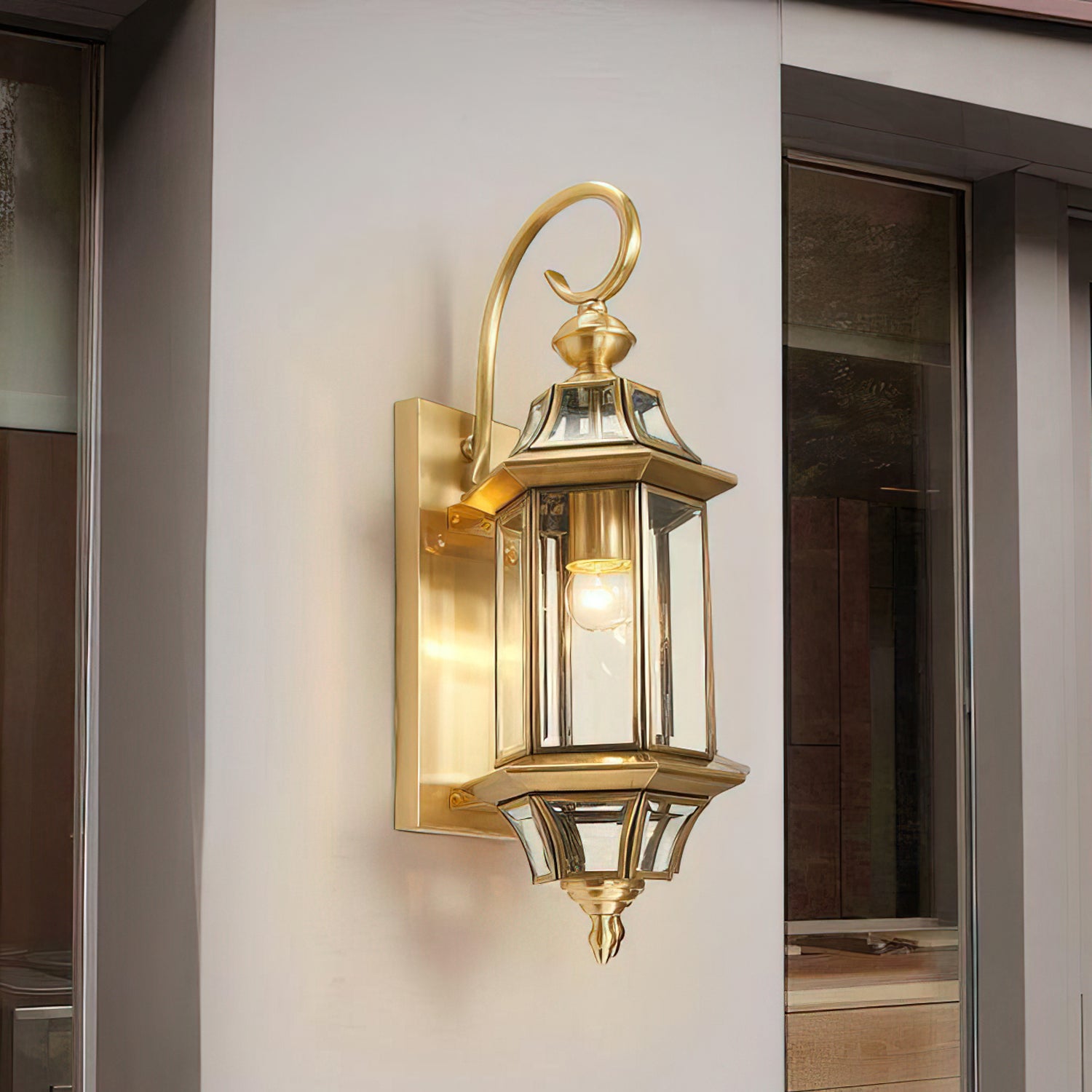 Speight Outdoor Wall Lamp