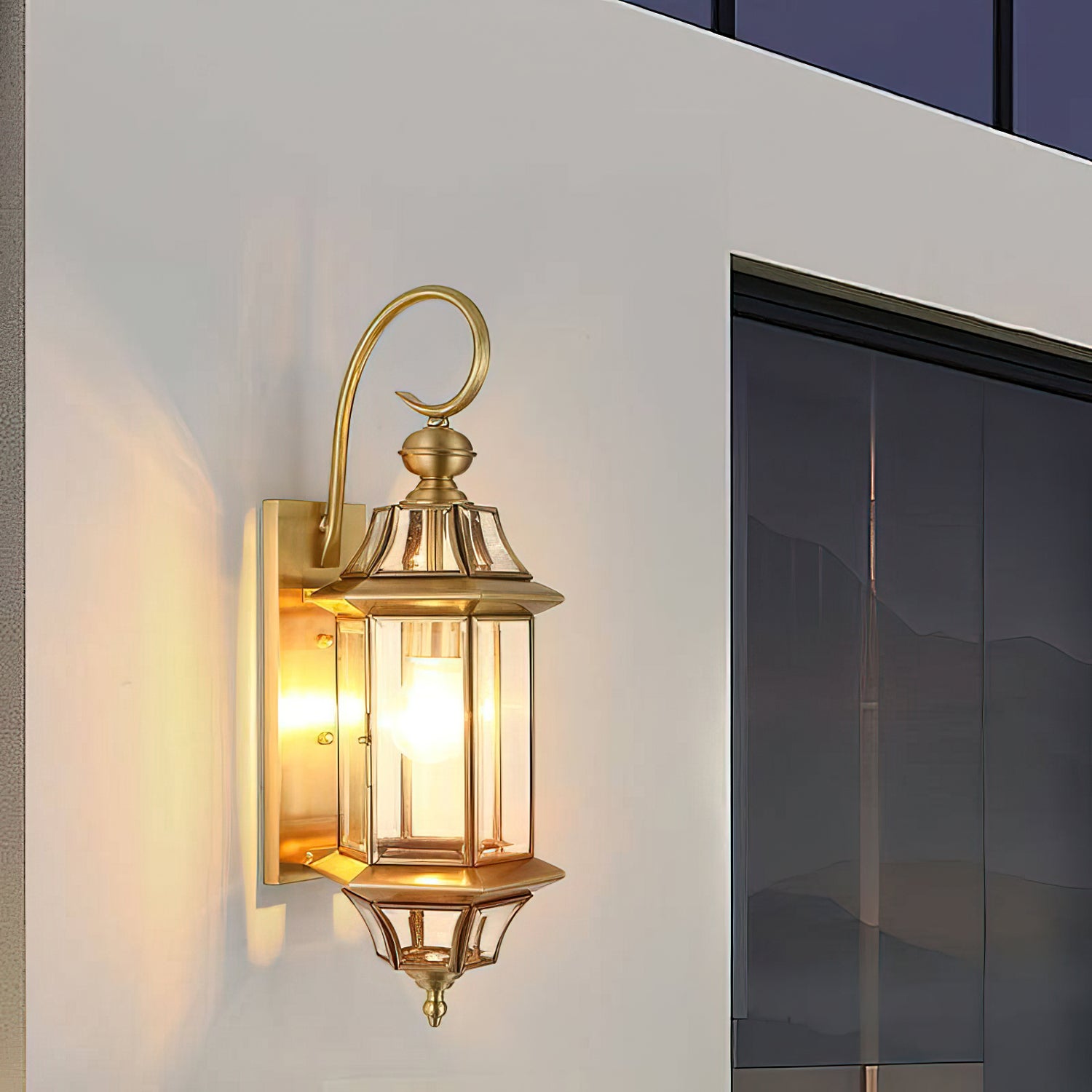 Speight Outdoor Wall Lamp