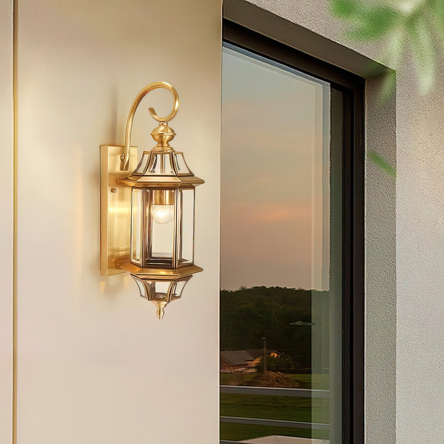Speight Outdoor Wall Lamp