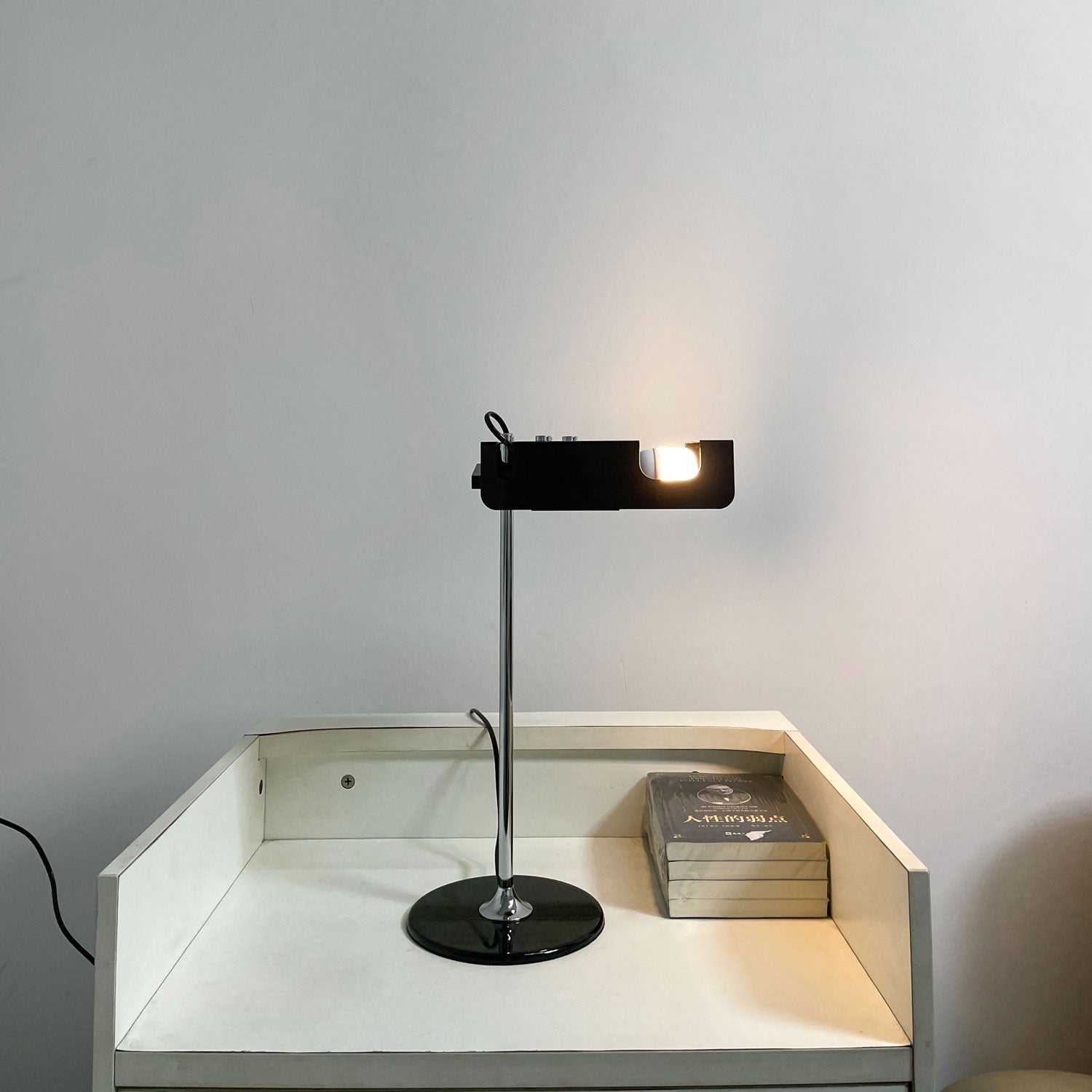 Spider Table Lamp